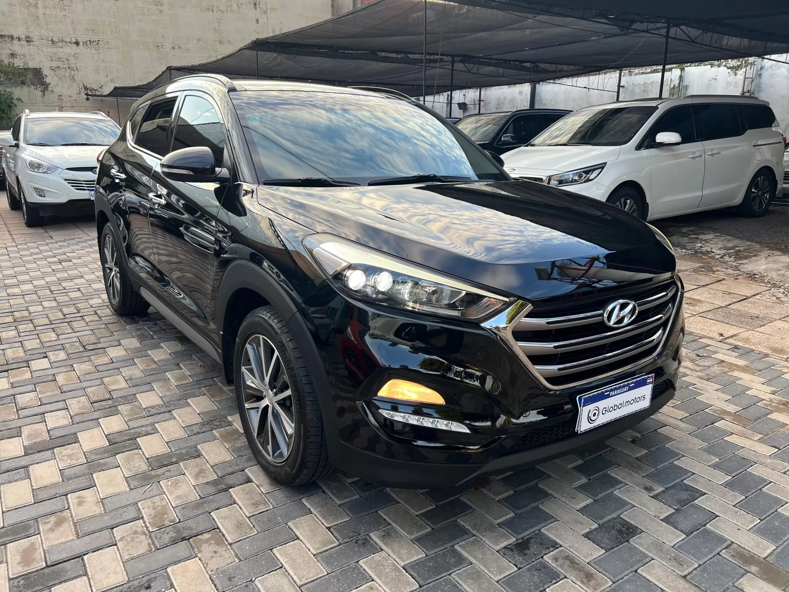 Hyundai Tucson Full 2017 en Globalmotors: Estilo, comodidad y tecnología. - Imagen 3