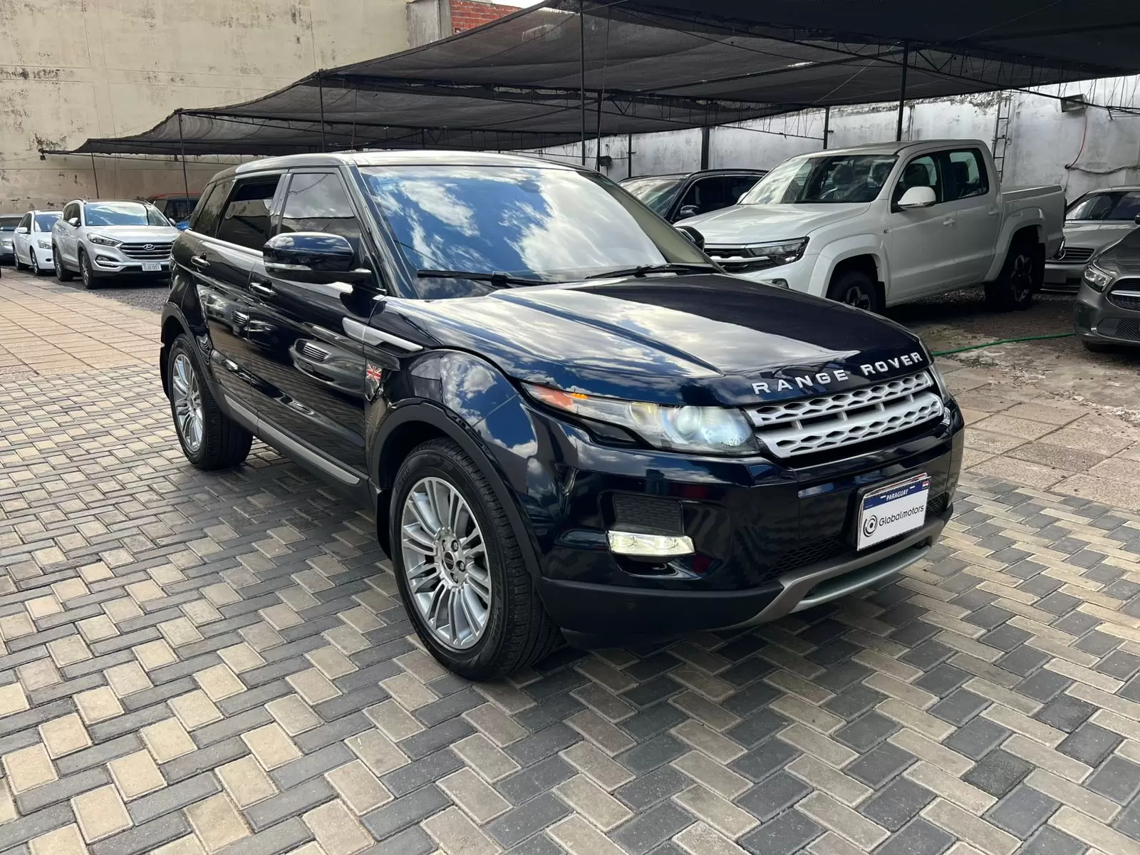 Land Rover Evoque 2012 en Globalmotors: SUV compacto elegante y potente. - Imagen 2
