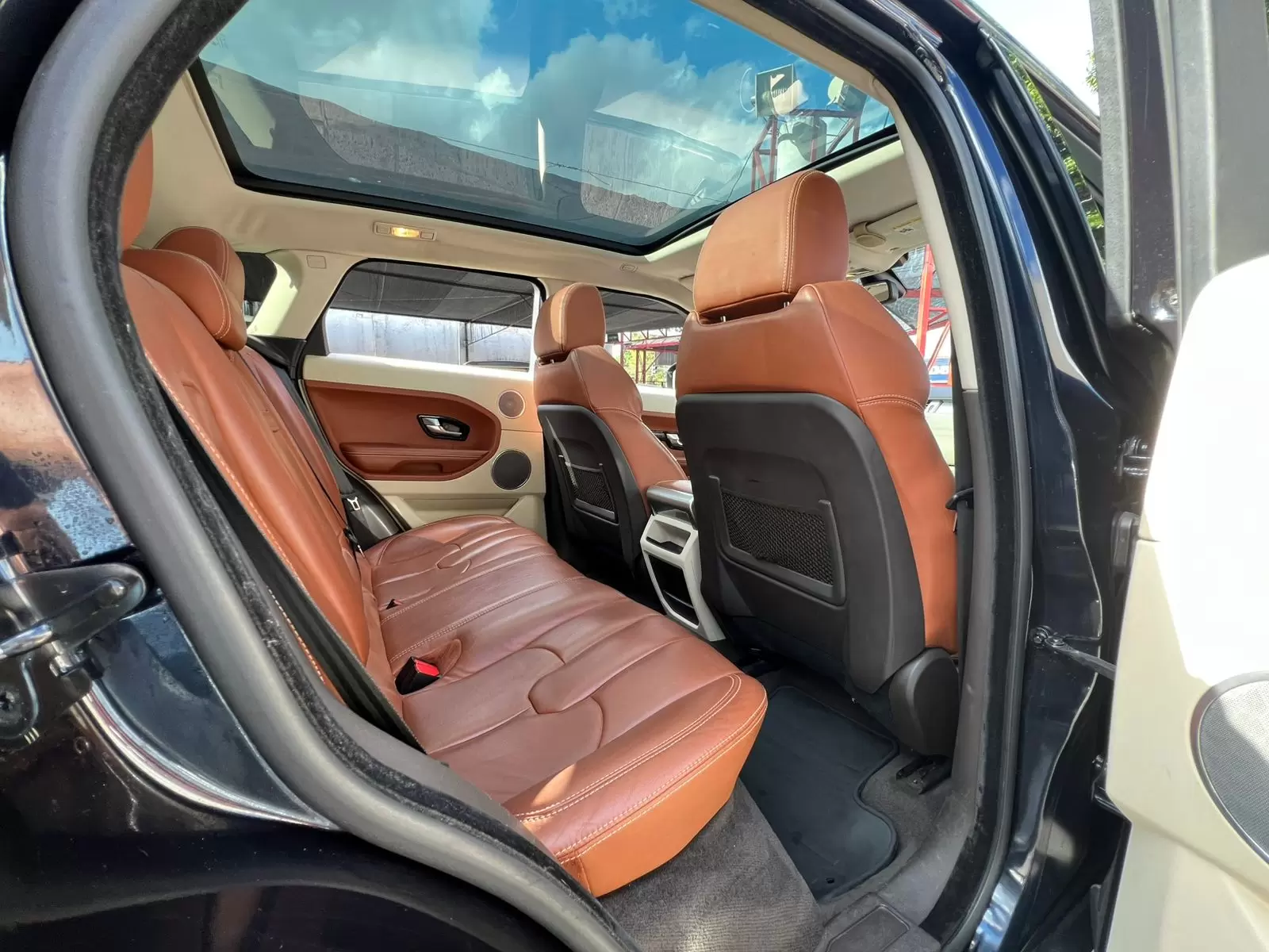 Land Rover Evoque 2012 en Globalmotors: SUV compacto elegante y potente. - Imagen 10