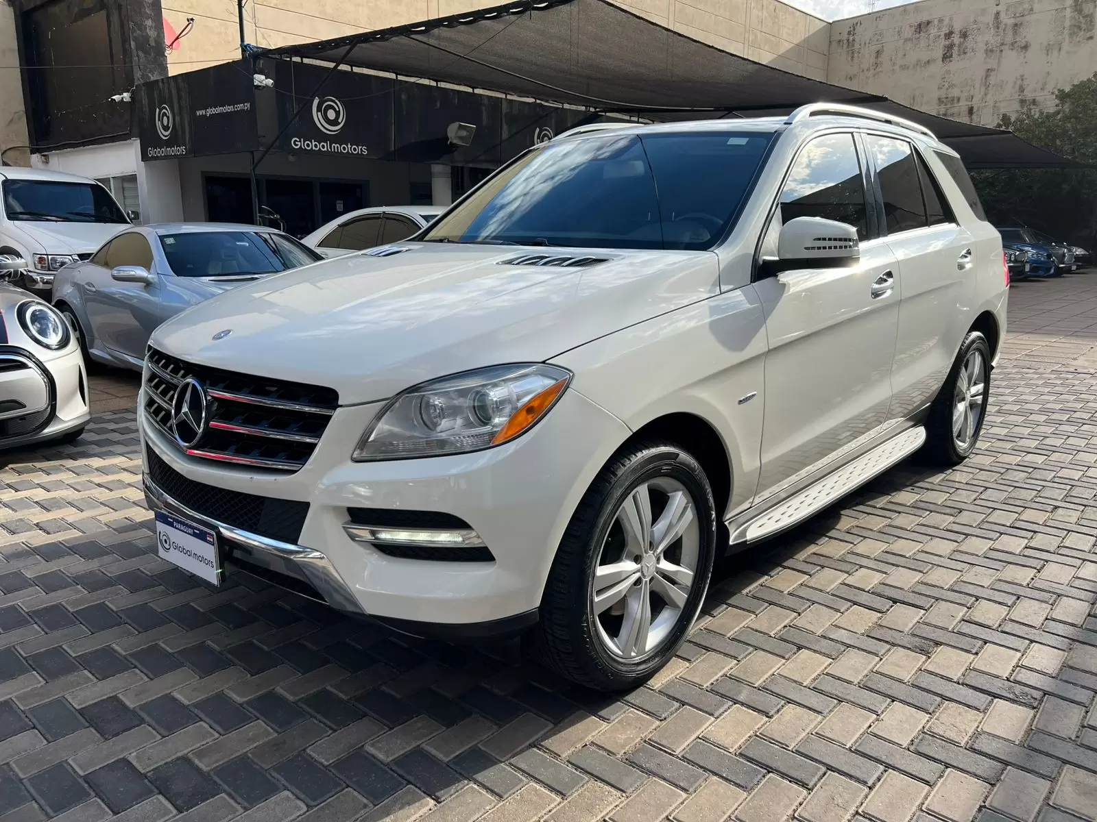 Mercedes Benz ML350 Americana Full 2012 en Globalmotors, Asunción. ¡Impecable!