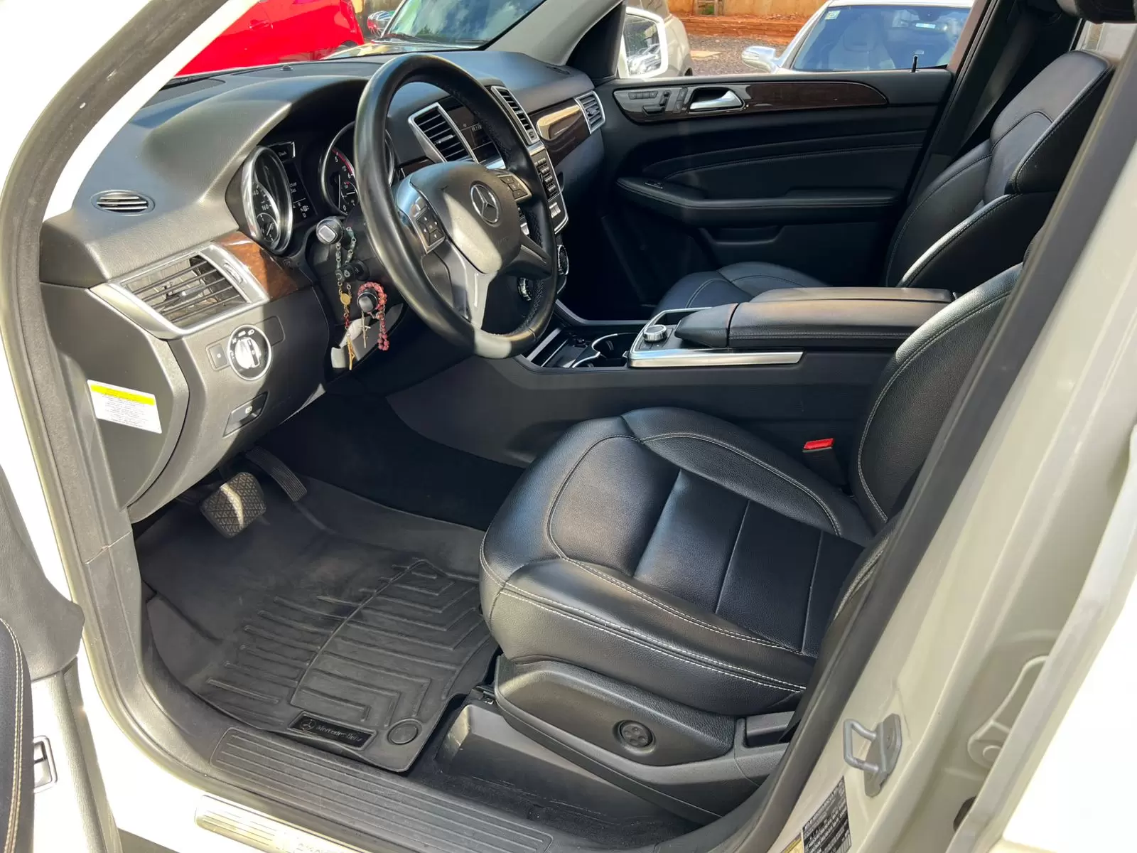 Mercedes Benz ML350 Americana Full 2012 en Globalmotors, Asunción. ¡Impecable! - Imagen 8