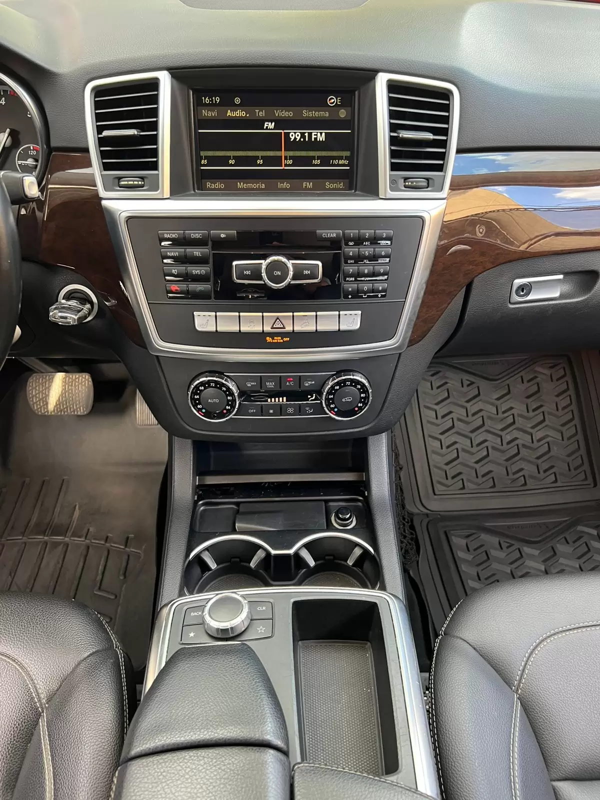 Mercedes Benz ML350 Americana Full 2012 en Globalmotors, Asunción. ¡Impecable! - Imagen 15