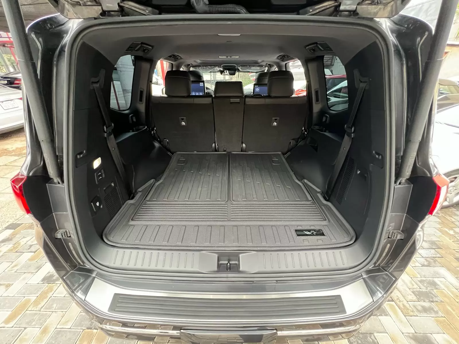Toyota Land Cruiser VX 2022 - SUV de lujo y rendimiento excepcional - Imagen 20