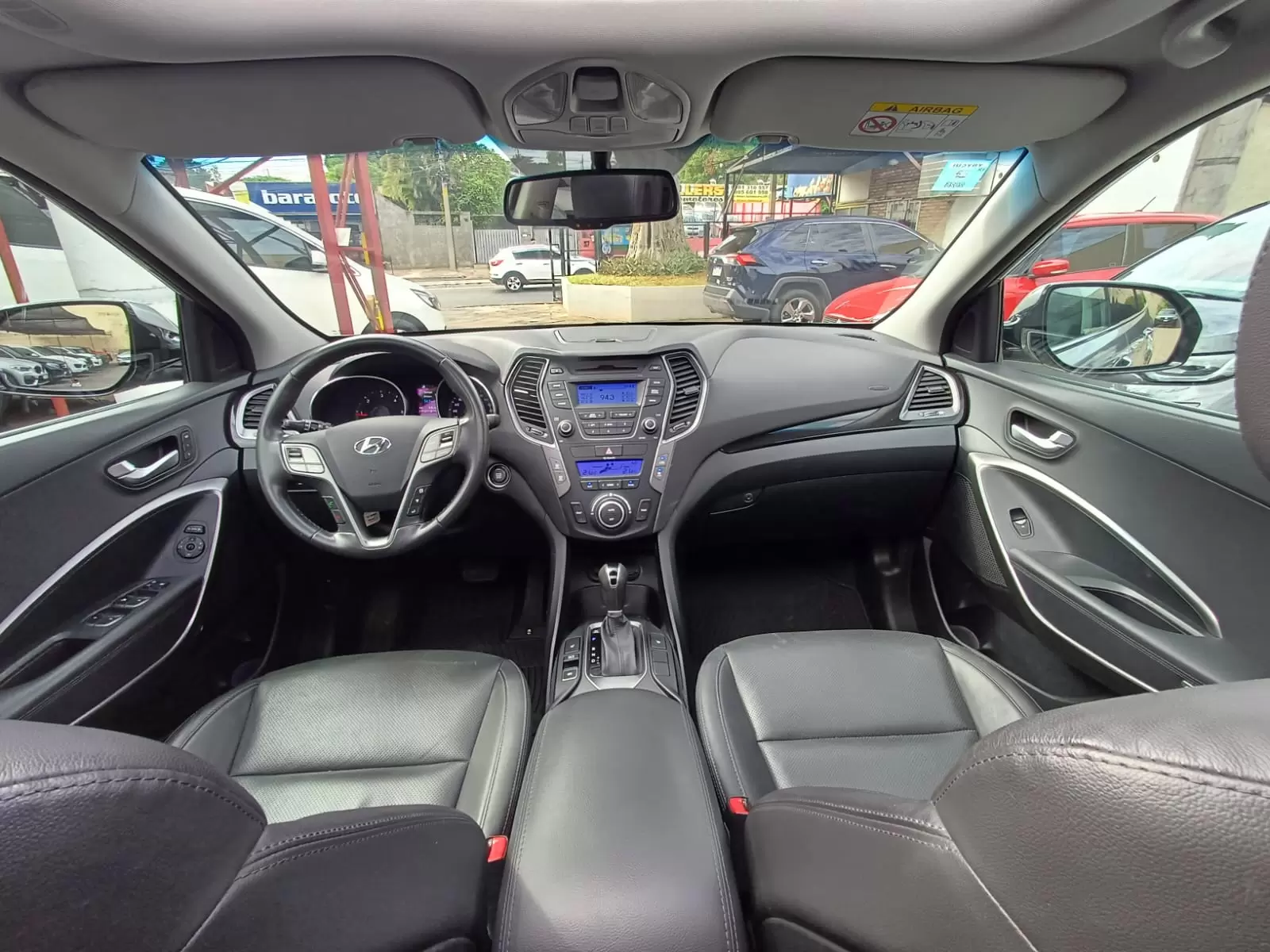 Hyundai Grand Santa Fe 4×4 Full 2016 en Globalmotors, Asunción - Imagen 13