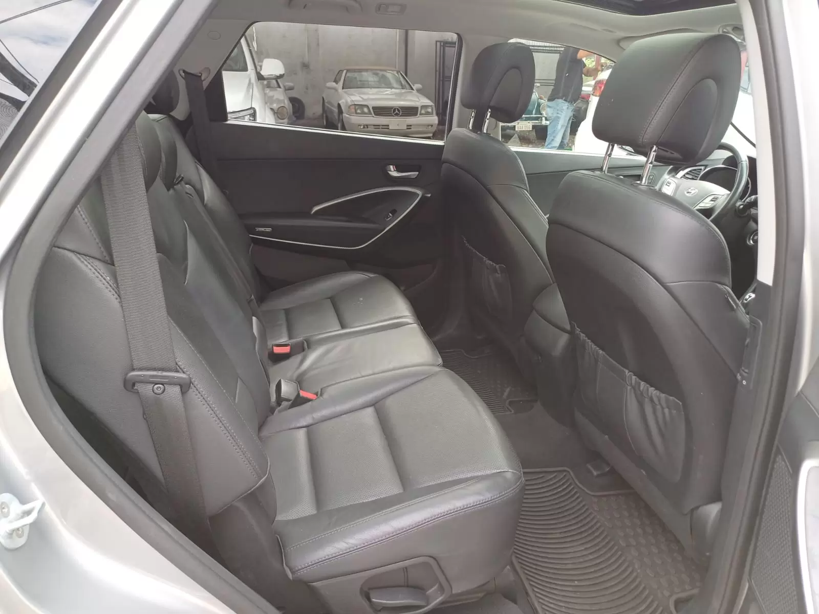 Hyundai Grand Santa Fe 4×4 Full 2016 en Globalmotors, Asunción - Imagen 22