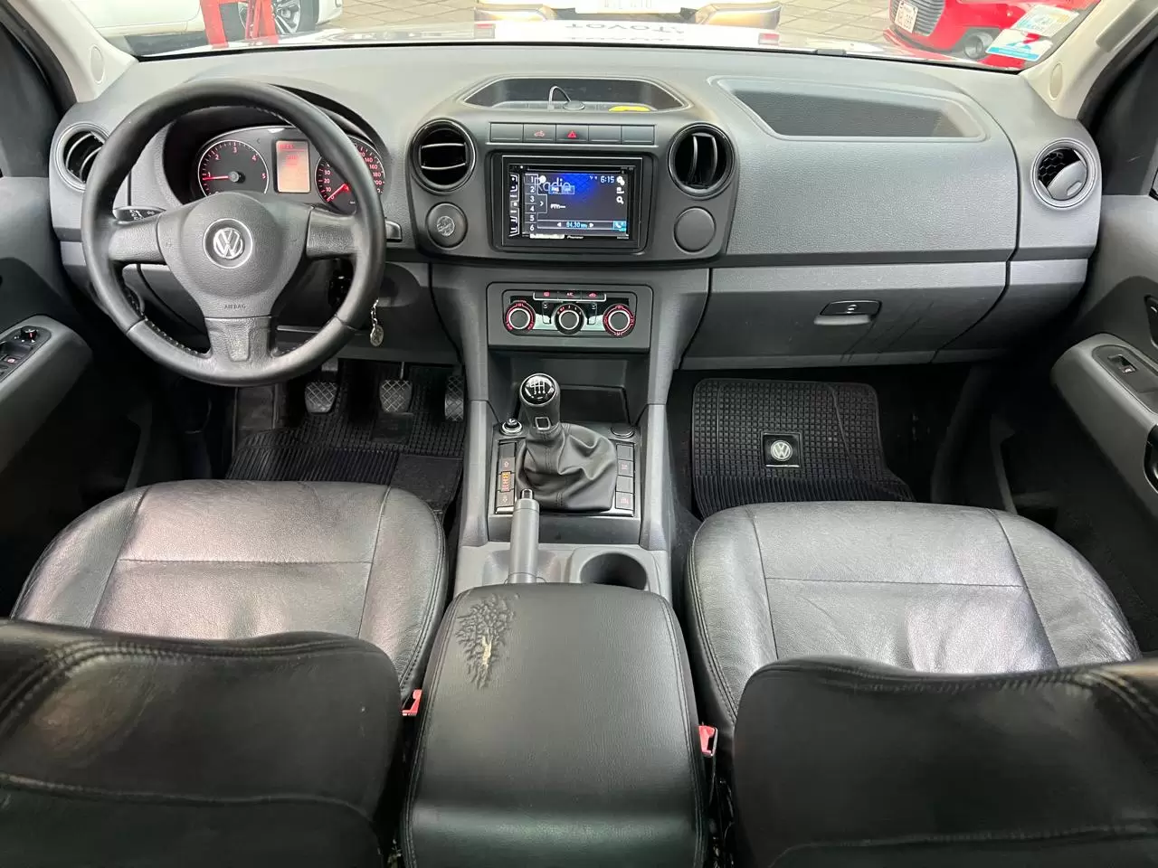 Volkswagen Amarok 4×4 2015 en Globalmotors: Robustez y confort garantizados - Imagen 16