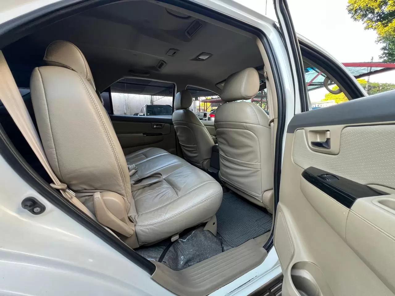Toyota Fortuner 2013 en Globalmotors: SUV robusto y versátil. - Imagen 15