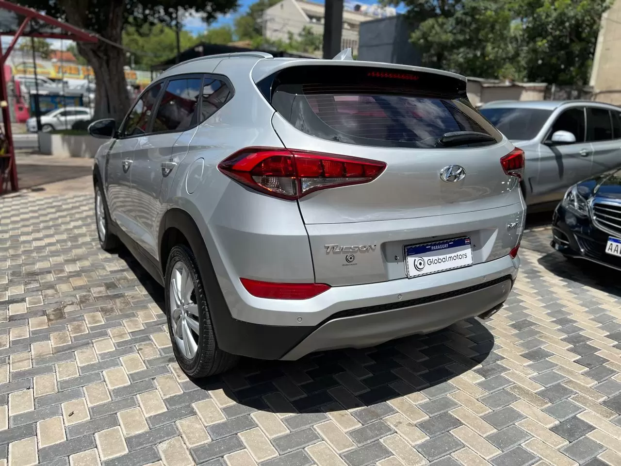 Hyundai Tucson CRDi 2017 en Globalmotors: SUV compacto y eficiente. - Imagen 4