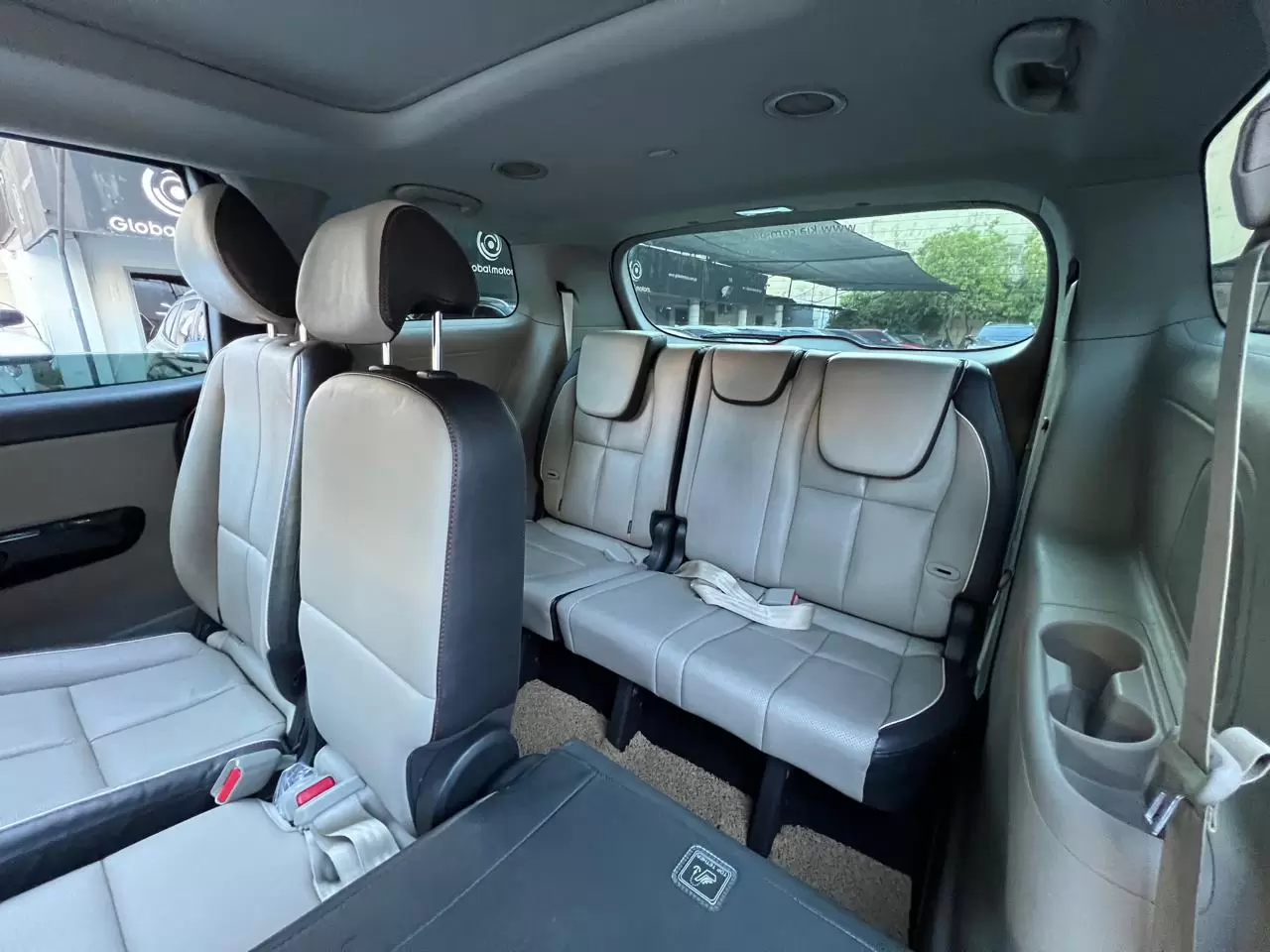 Kia Carnival Limited 2019 en Globalmotors: Elegante minivan con tecnología avanzada. - Imagen 11