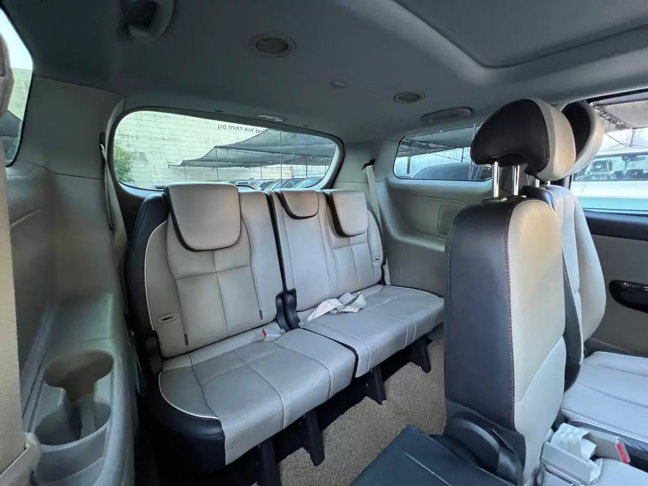 Kia Carnival Limited 2019 en Globalmotors: Elegante minivan con tecnología avanzada. - Imagen 14