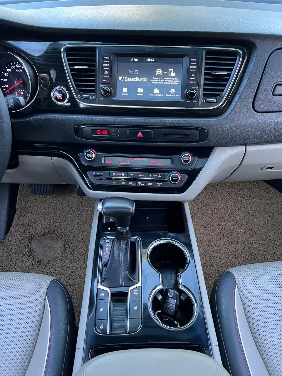 Kia Carnival Limited 2019 en Globalmotors: Elegante minivan con tecnología avanzada. - Imagen 17
