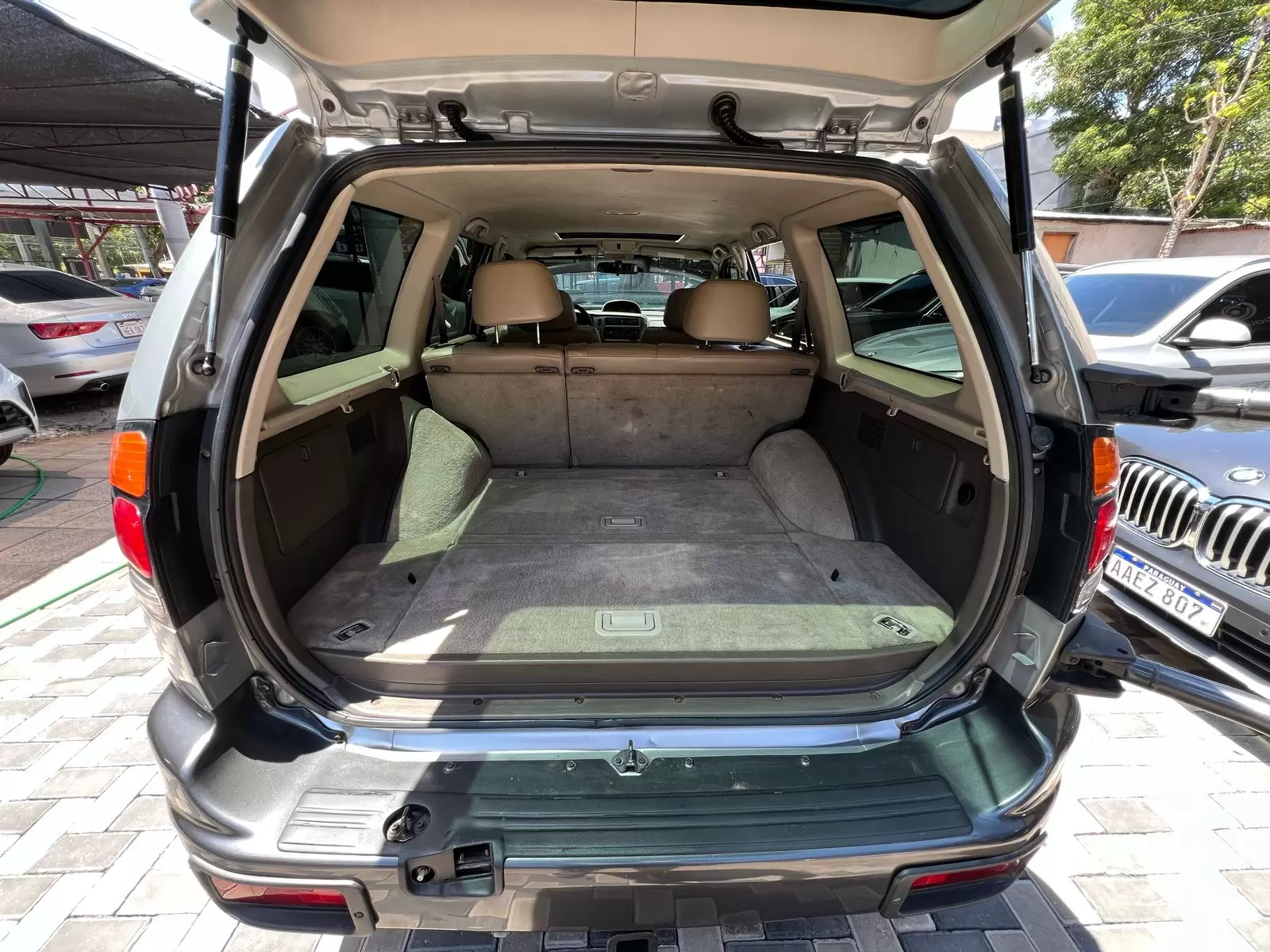 Mitsubishi Nativa Full 4×4 2000 en Globalmotors: SUV robusta y confiable - Imagen 15