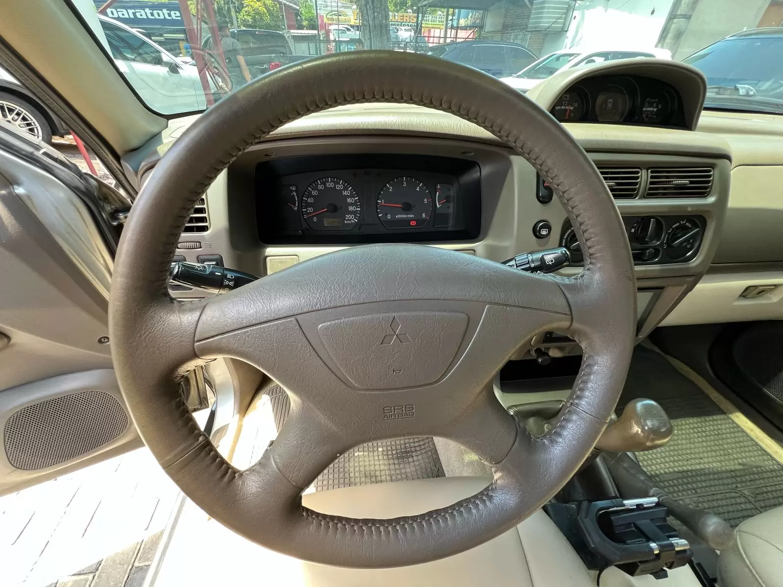 Mitsubishi Nativa Full 4×4 2000 en Globalmotors: SUV robusta y confiable - Imagen 16