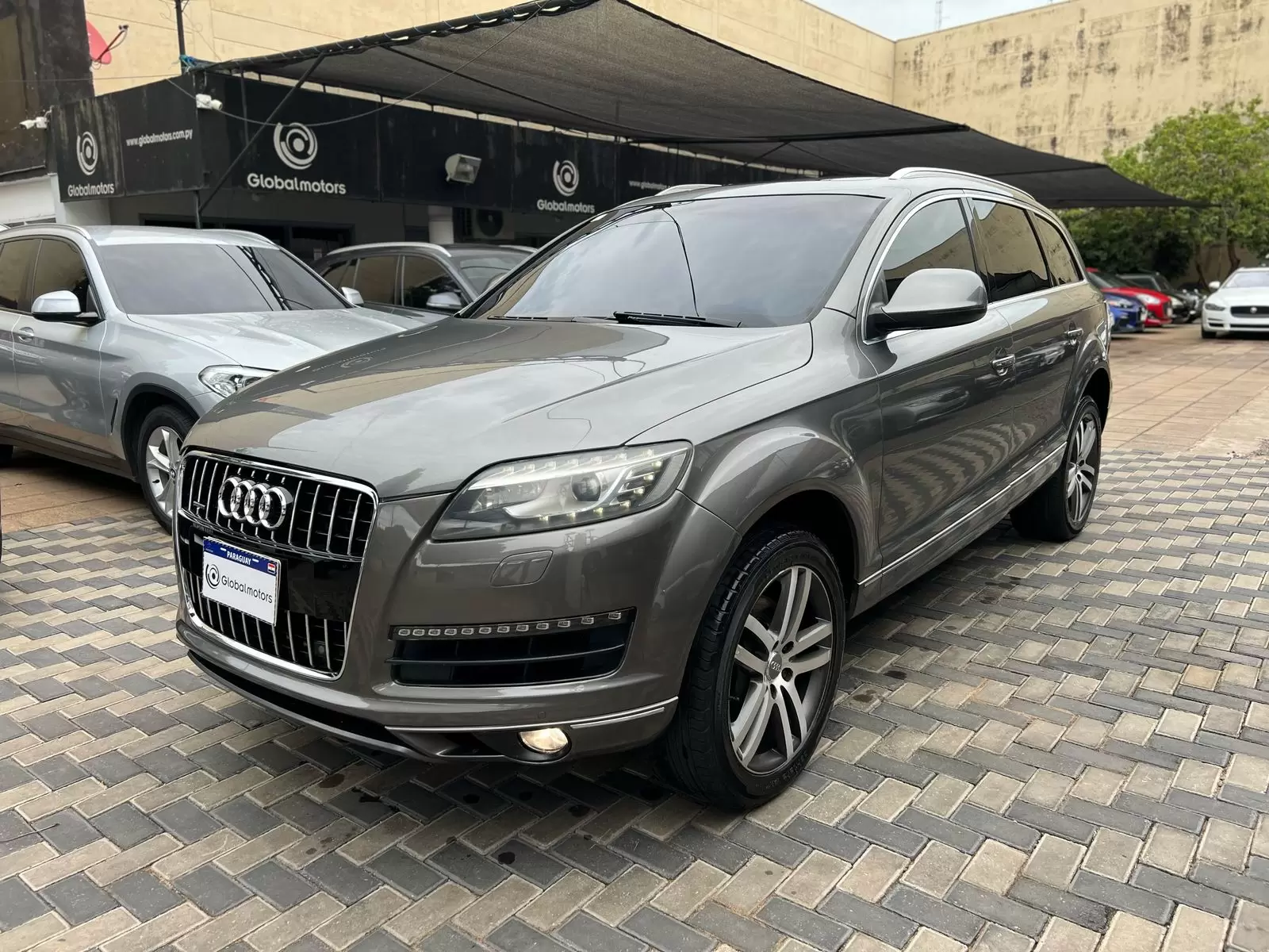 Audi Q7 Quattro TDI 2011 - SUV de lujo y potencia