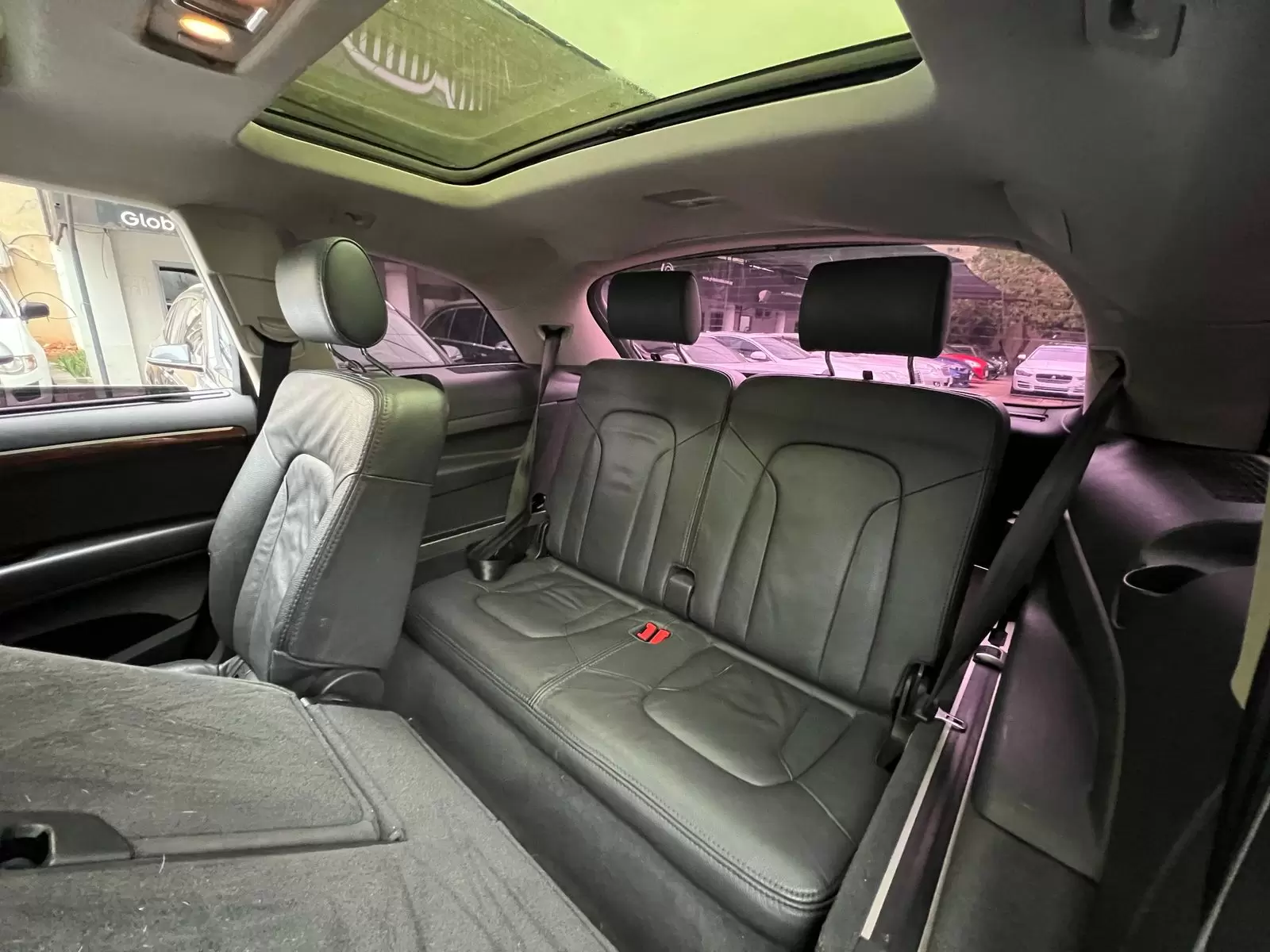 Audi Q7 Quattro TDI 2011 - SUV de lujo y potencia - Imagen 11