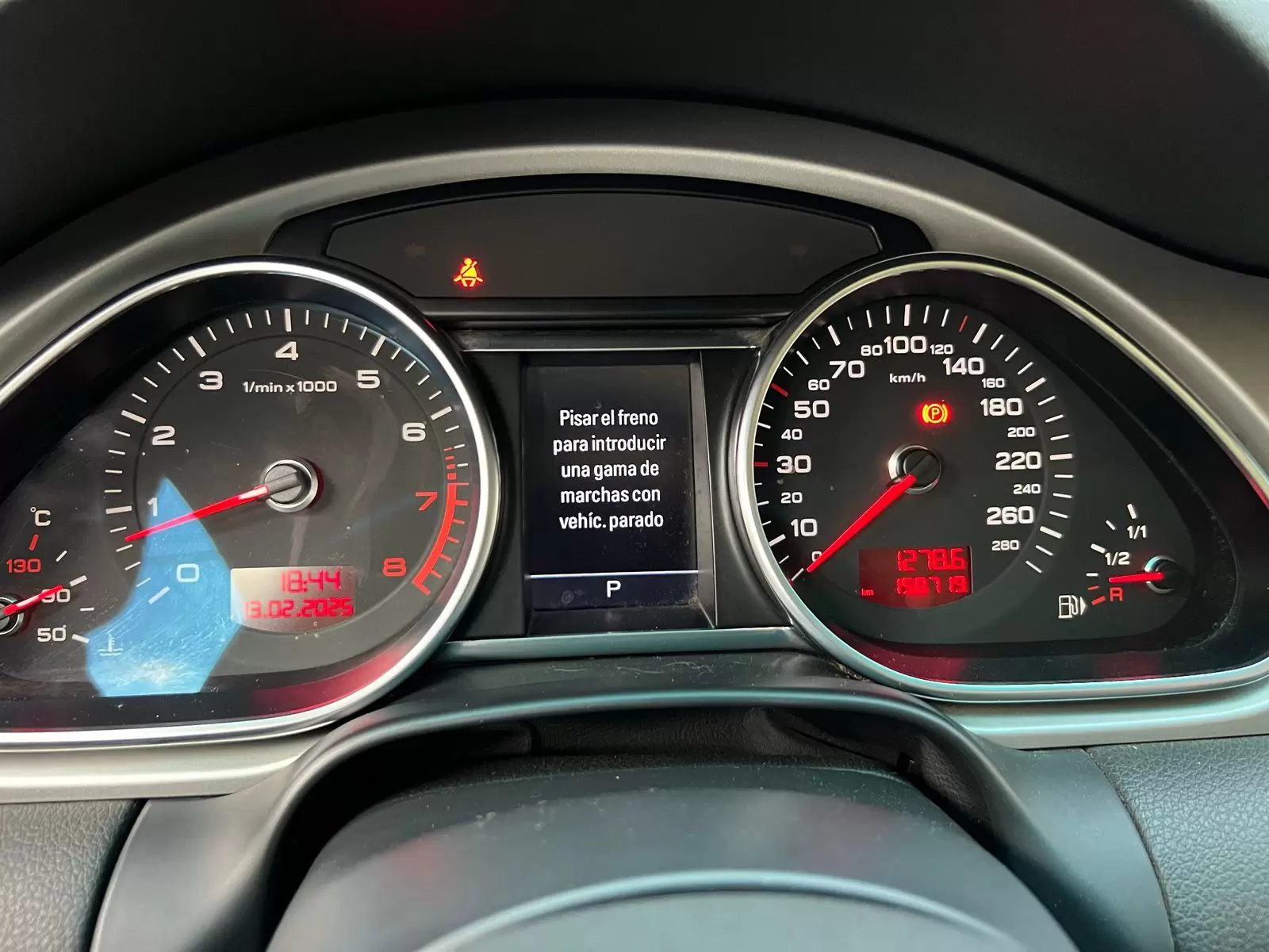Audi Q7 Quattro TDI 2011 - SUV de lujo y potencia - Imagen 18