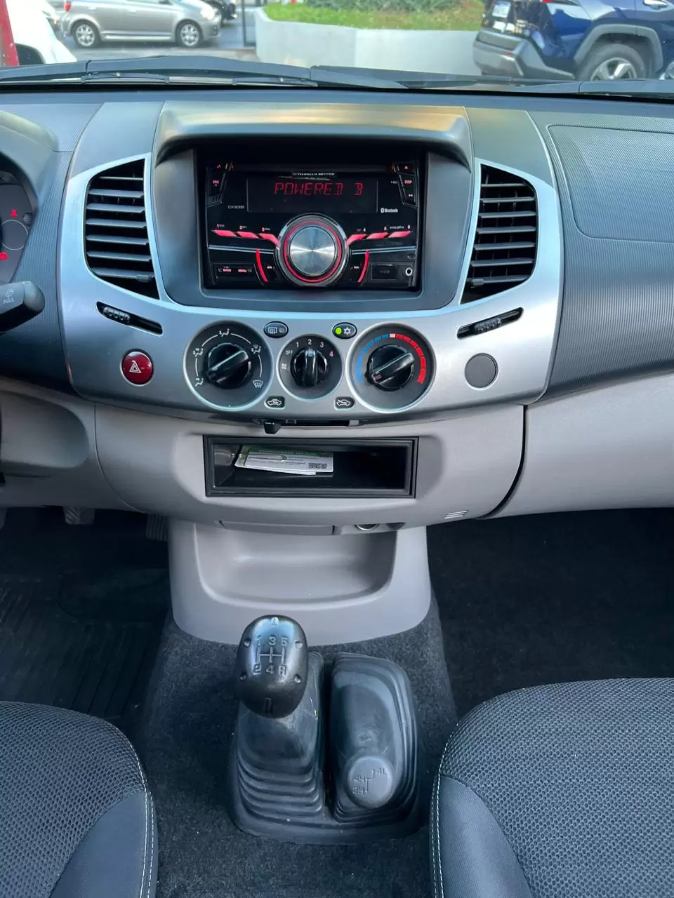 Mitsubishi Triton L200 GLX 2017 - Pickup robusta y versátil - Imagen 16
