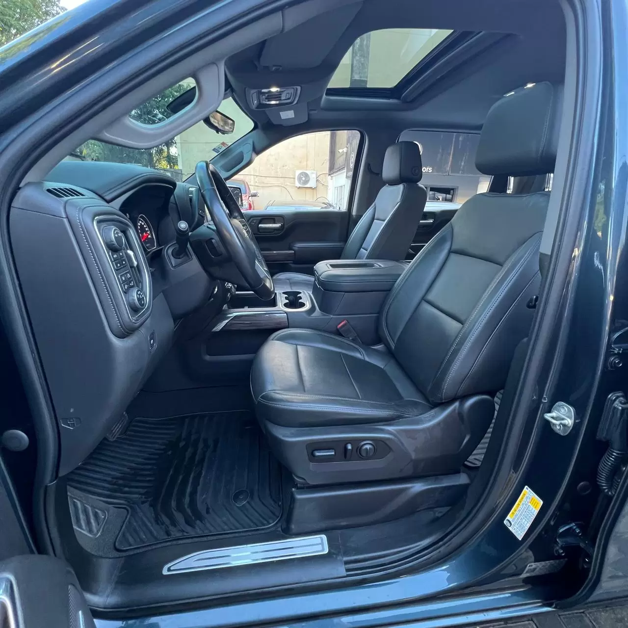 Chevrolet Silverado LTZ 4×4 2020 en Globalmotors: Potencia, lujo y versatilidad - Imagen 10
