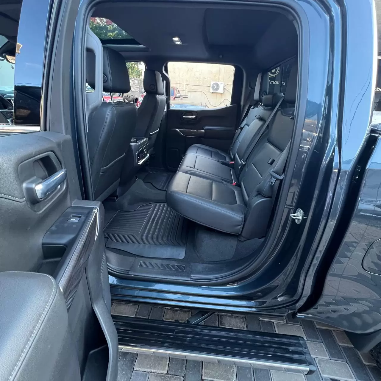 Chevrolet Silverado LTZ 4×4 2020 en Globalmotors: Potencia, lujo y versatilidad - Imagen 11