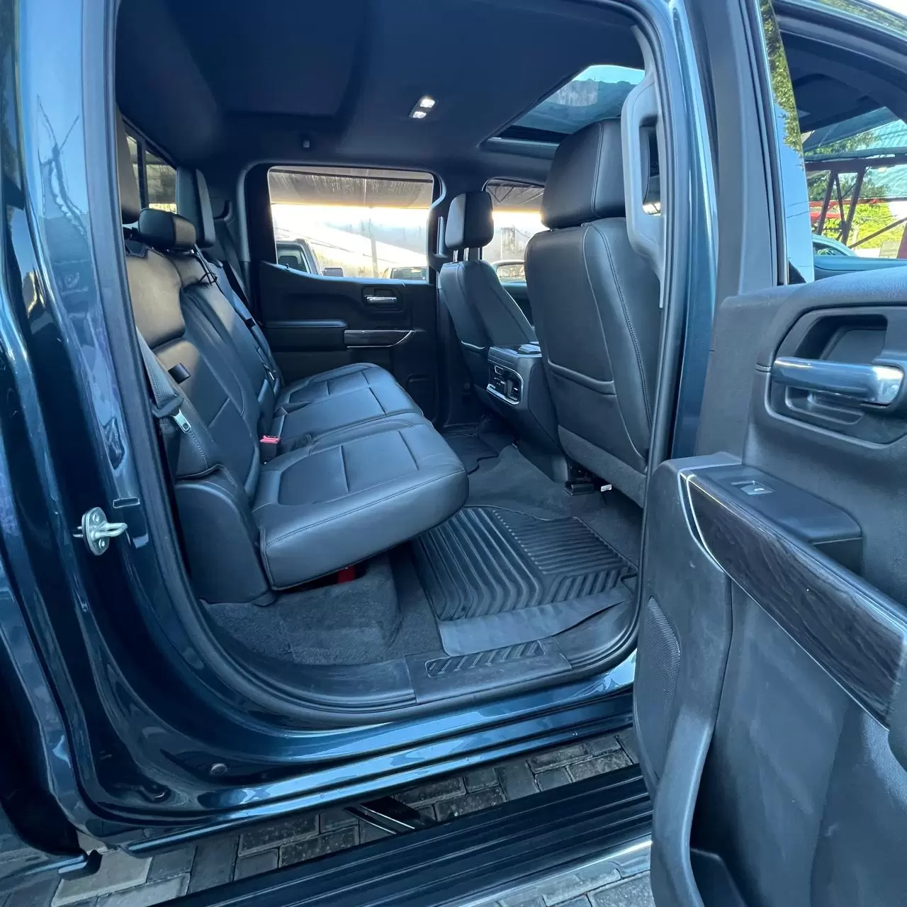 Chevrolet Silverado LTZ 4×4 2020 en Globalmotors: Potencia, lujo y versatilidad - Imagen 13