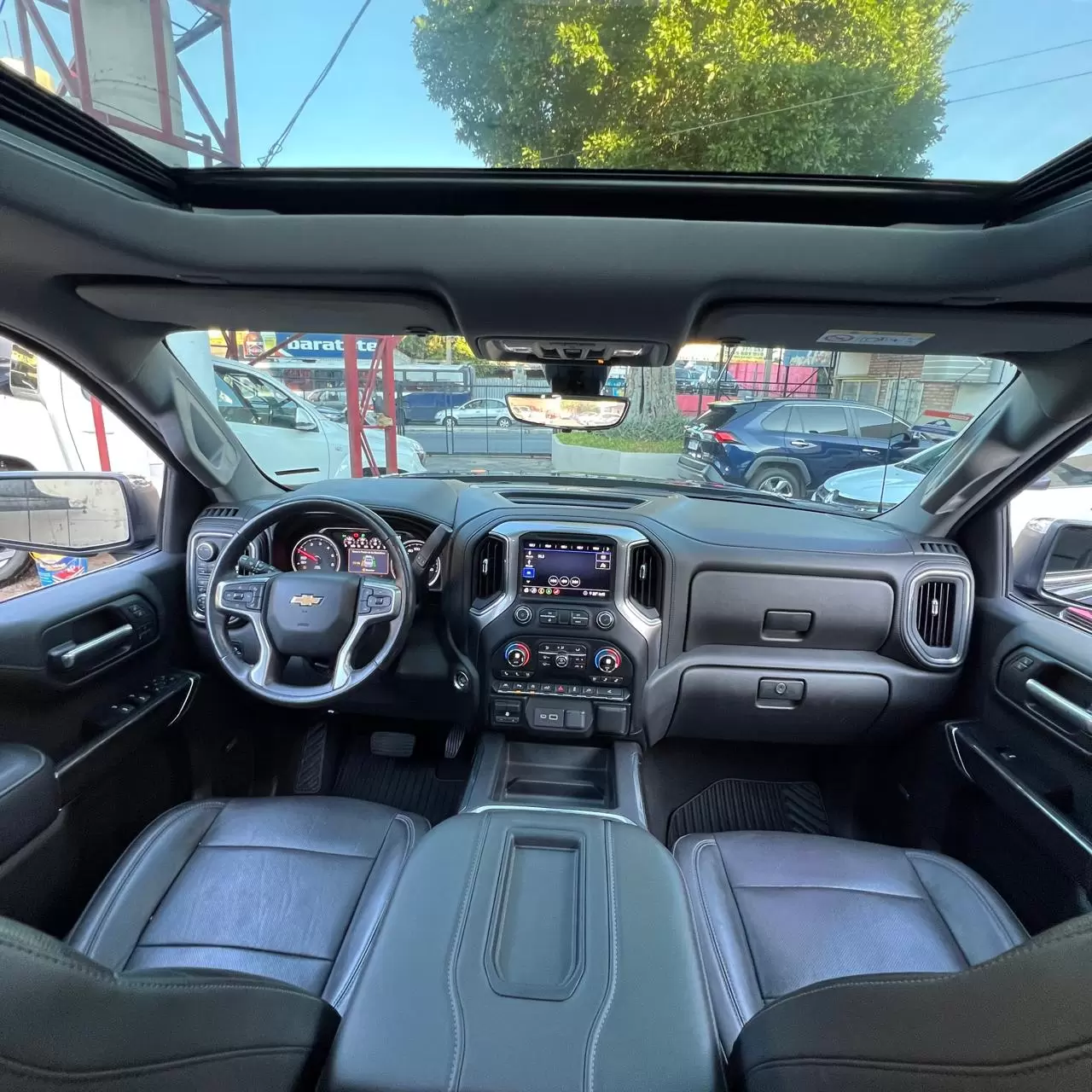 Chevrolet Silverado LTZ 4×4 2020 en Globalmotors: Potencia, lujo y versatilidad - Imagen 14