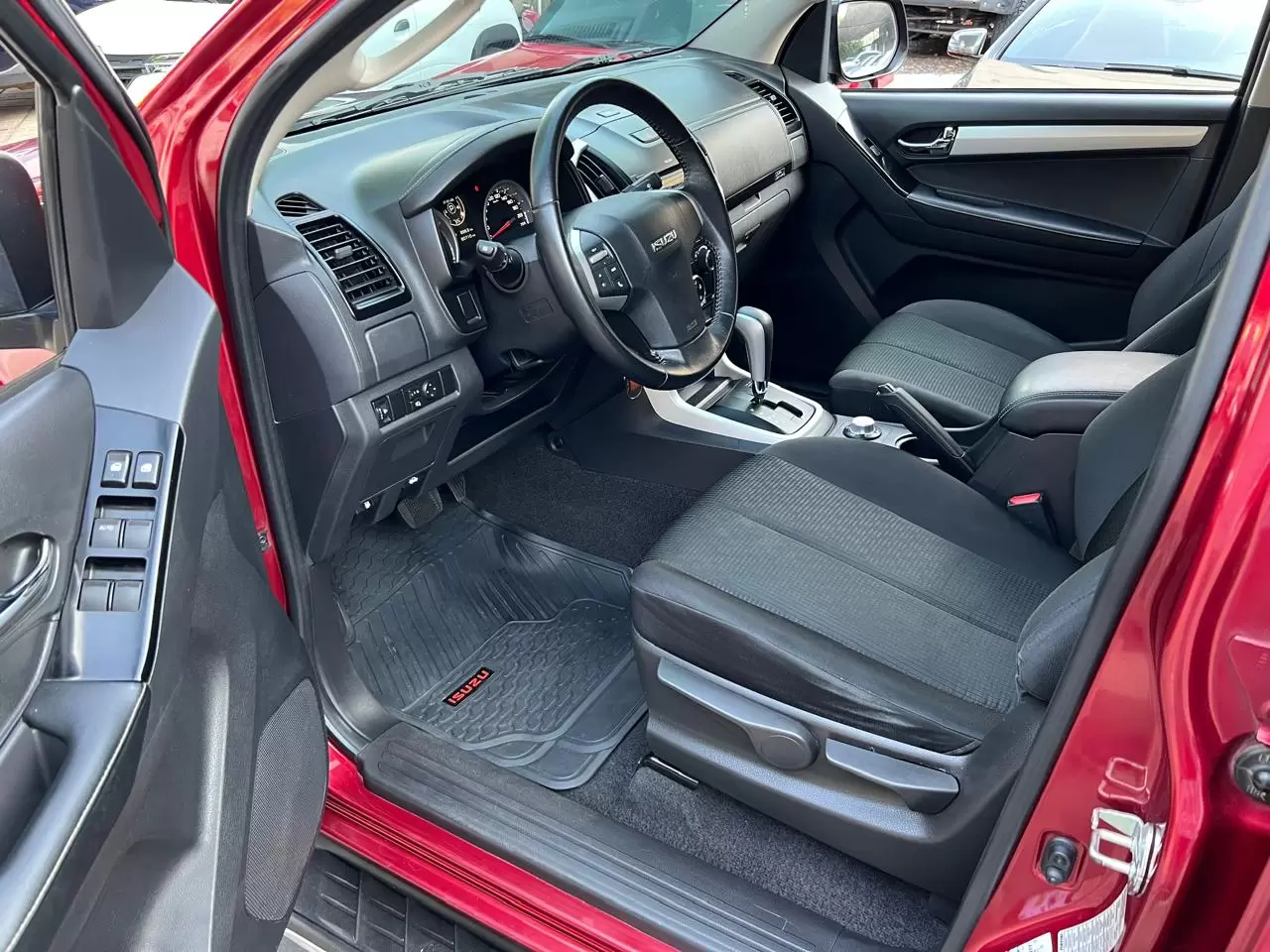 Isuzu Dmax 4×4 2021 - Pickup robusta y versátil en Globalmotors - Imagen 8