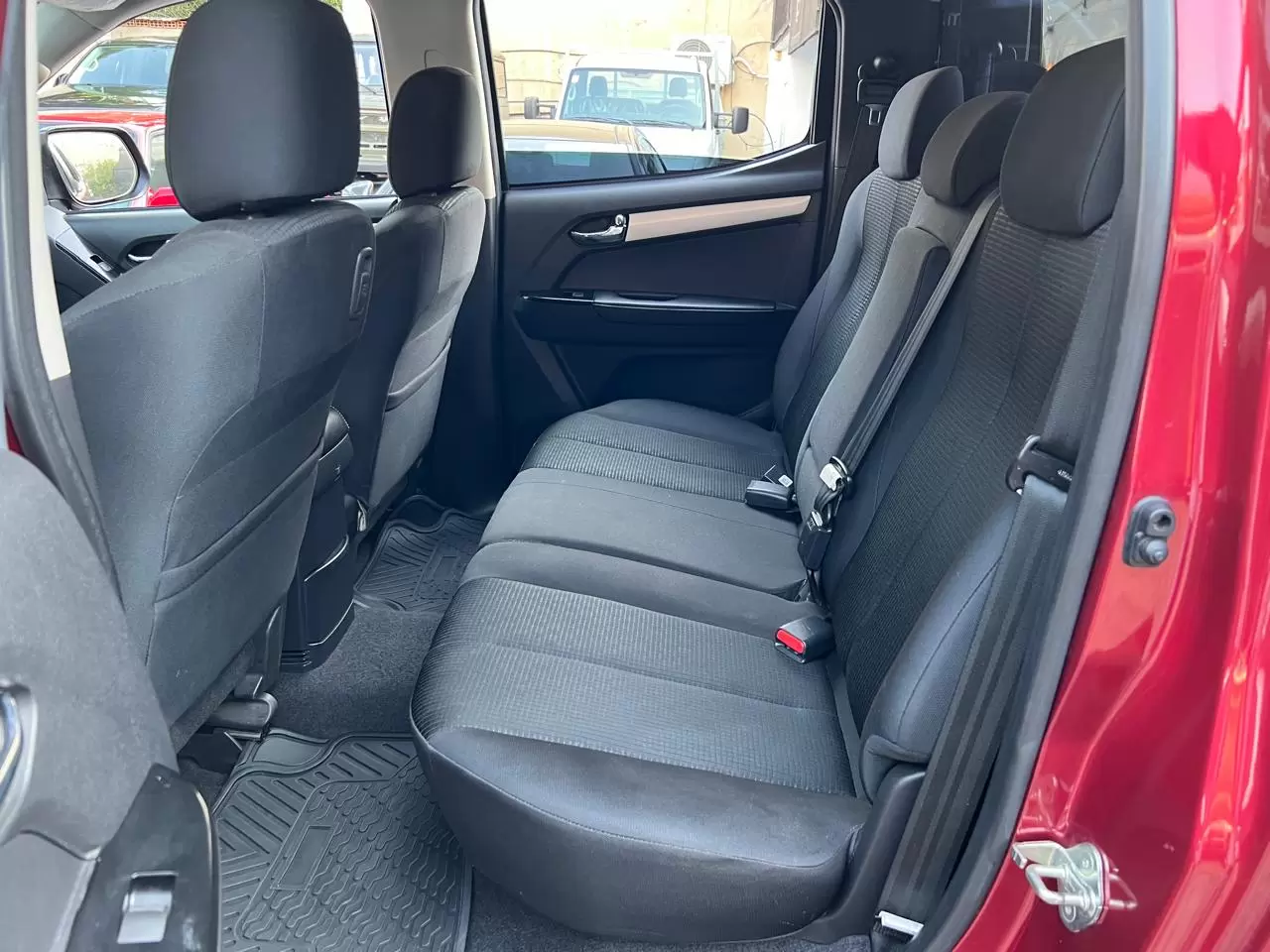 Isuzu Dmax 4×4 2021 - Pickup robusta y versátil en Globalmotors - Imagen 10