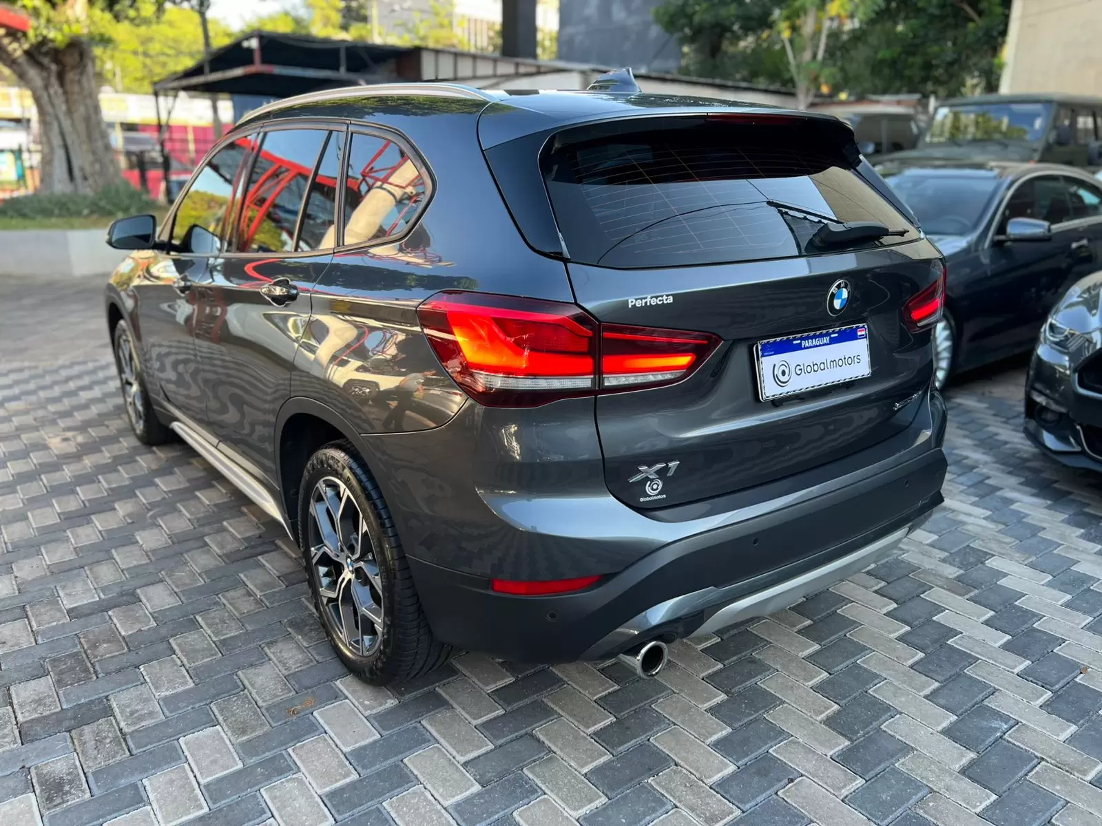 BMW X1 18i SDrive Xline 2021 en Globalmotors: Elegancia y desempeño. - Imagen 5