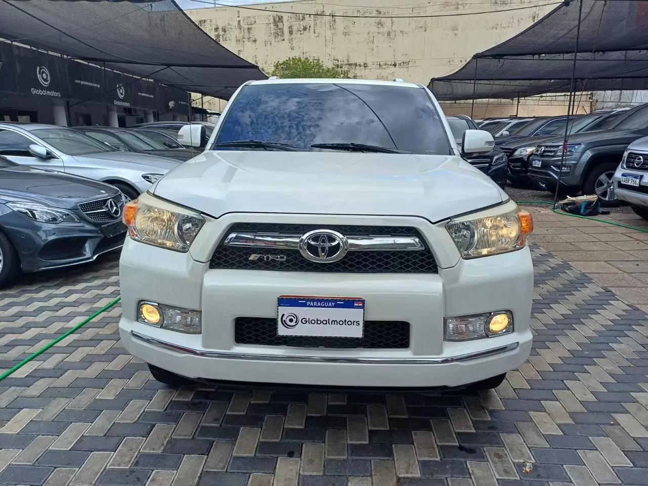 Toyota 4Runner Limited 4×4 2012 en Globalmotors: SUV todoterreno lujoso. - Imagen 3