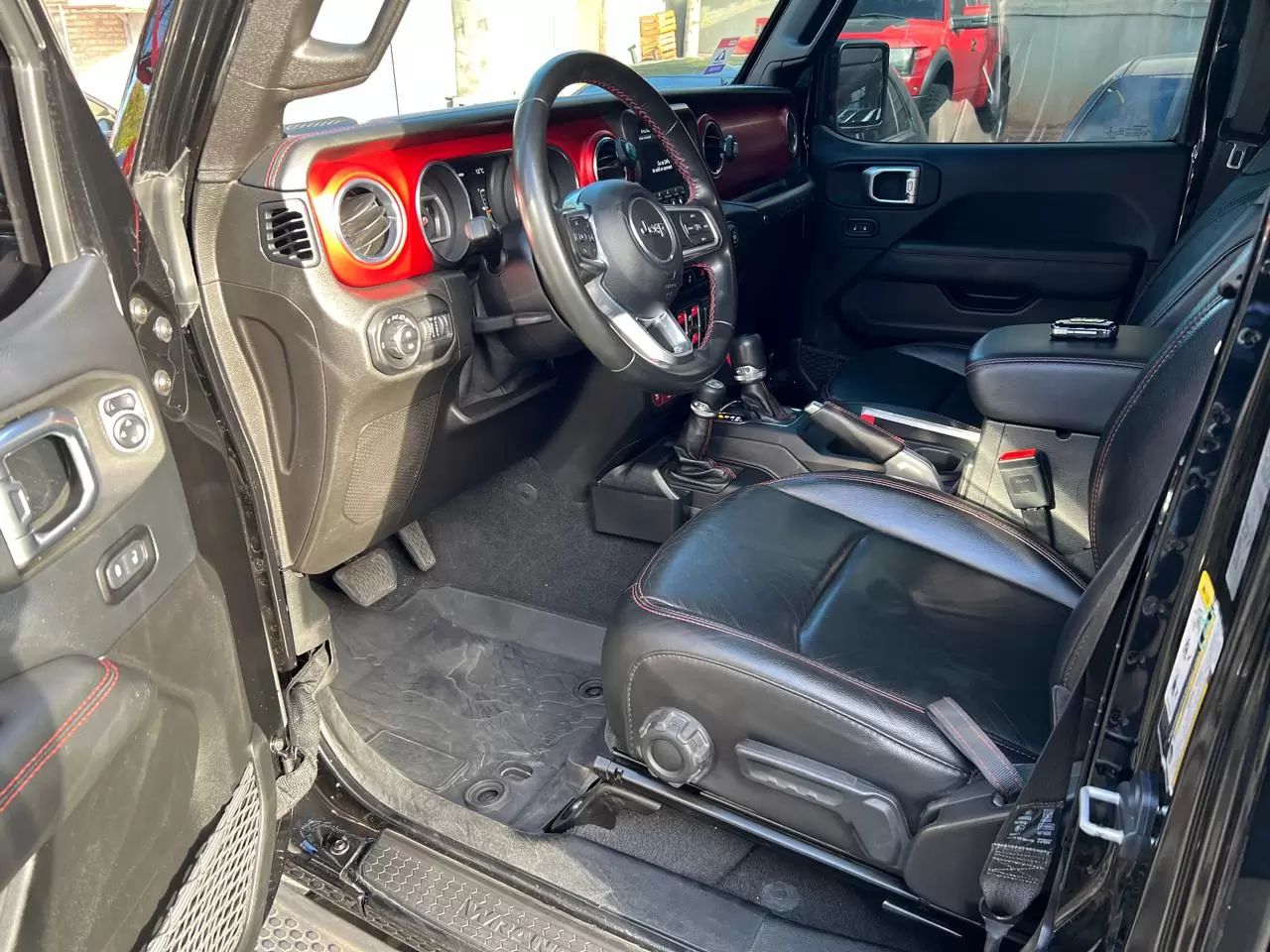 Jeep Rubicon Unlimited 4×4 2019 en Globalmotors: ¡Aventura y rendimiento! - Imagen 8