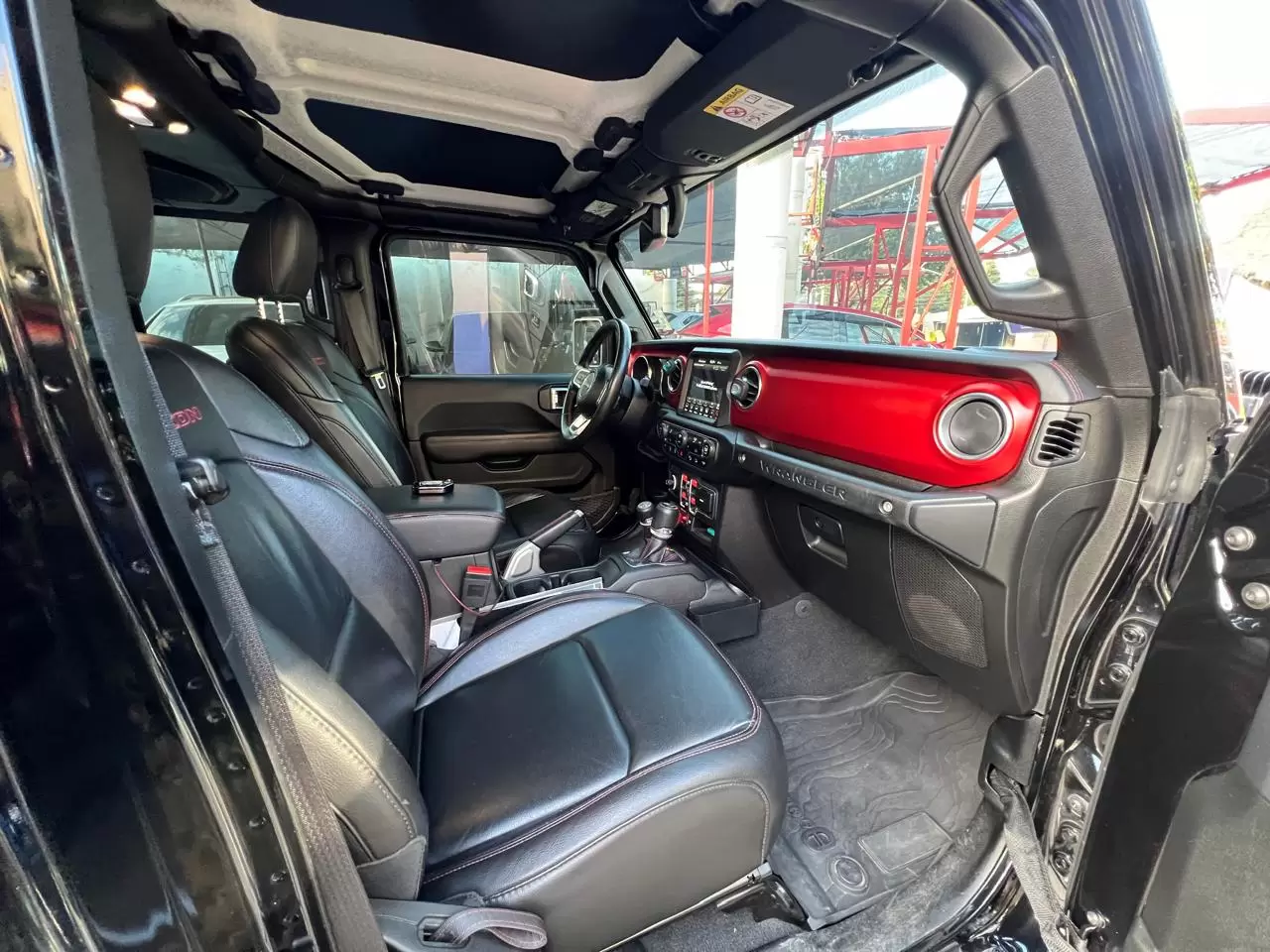 Jeep Rubicon Unlimited 4×4 2019 en Globalmotors: ¡Aventura y rendimiento! - Imagen 11