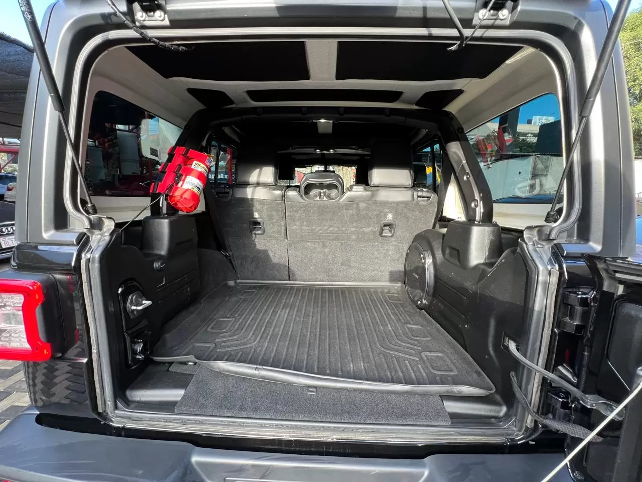 Jeep Rubicon Unlimited 4×4 2019 en Globalmotors: ¡Aventura y rendimiento! - Imagen 17