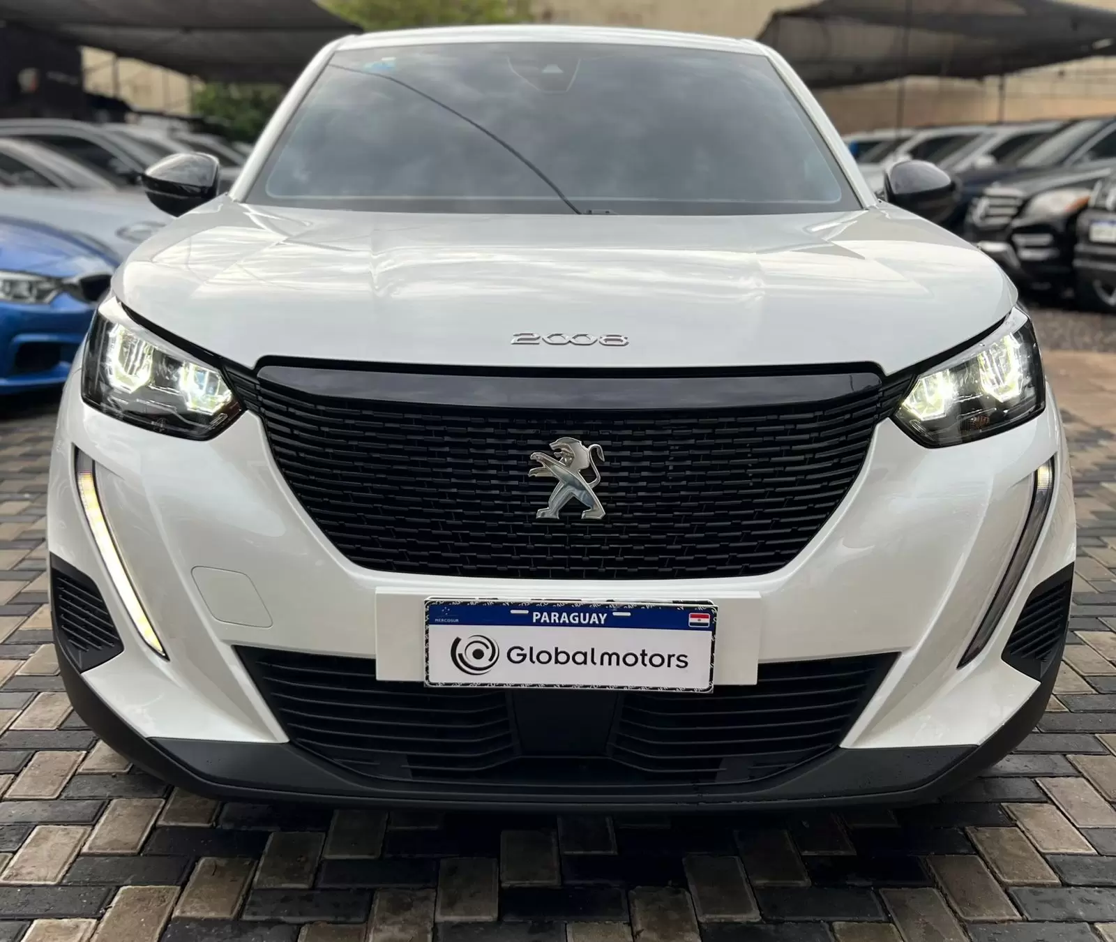 Peugeot 2008 Active 2023 en Globalmotors: SUV dinámico y moderno. - Imagen 2