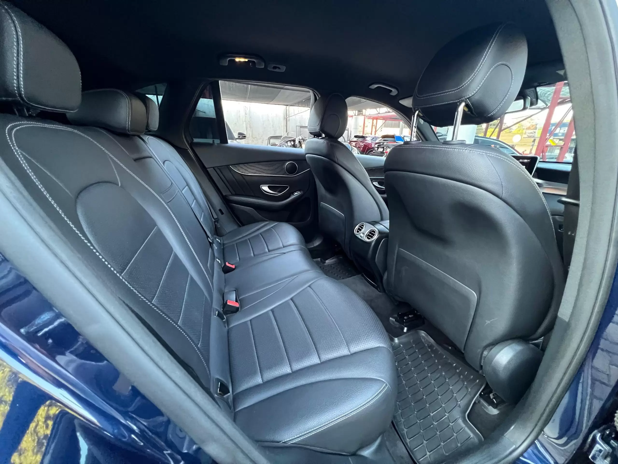Mercedes GLC 220 d 4MATIC 2017 en Globalmotors: SUV sofisticado y versátil. - Imagen 14