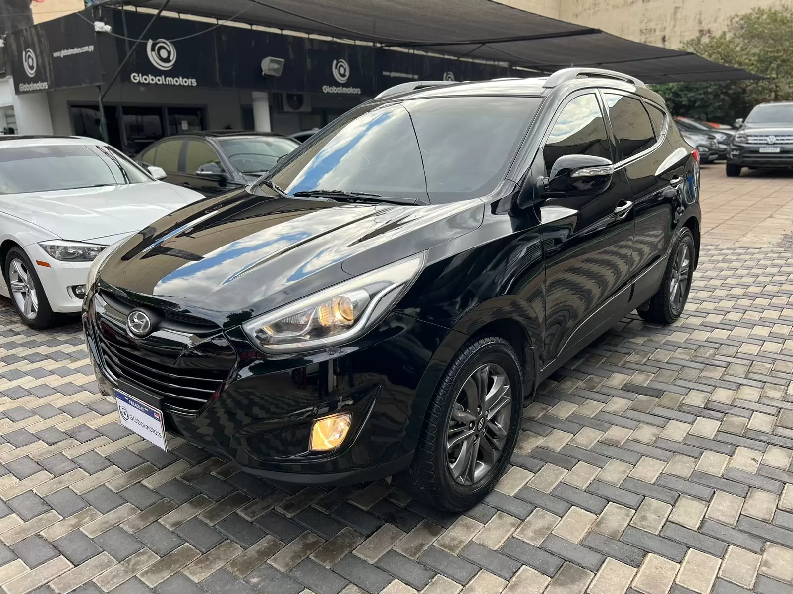 Hyundai Tucson 4×4 2015 en Globalmotors: SUV versátil y moderno.