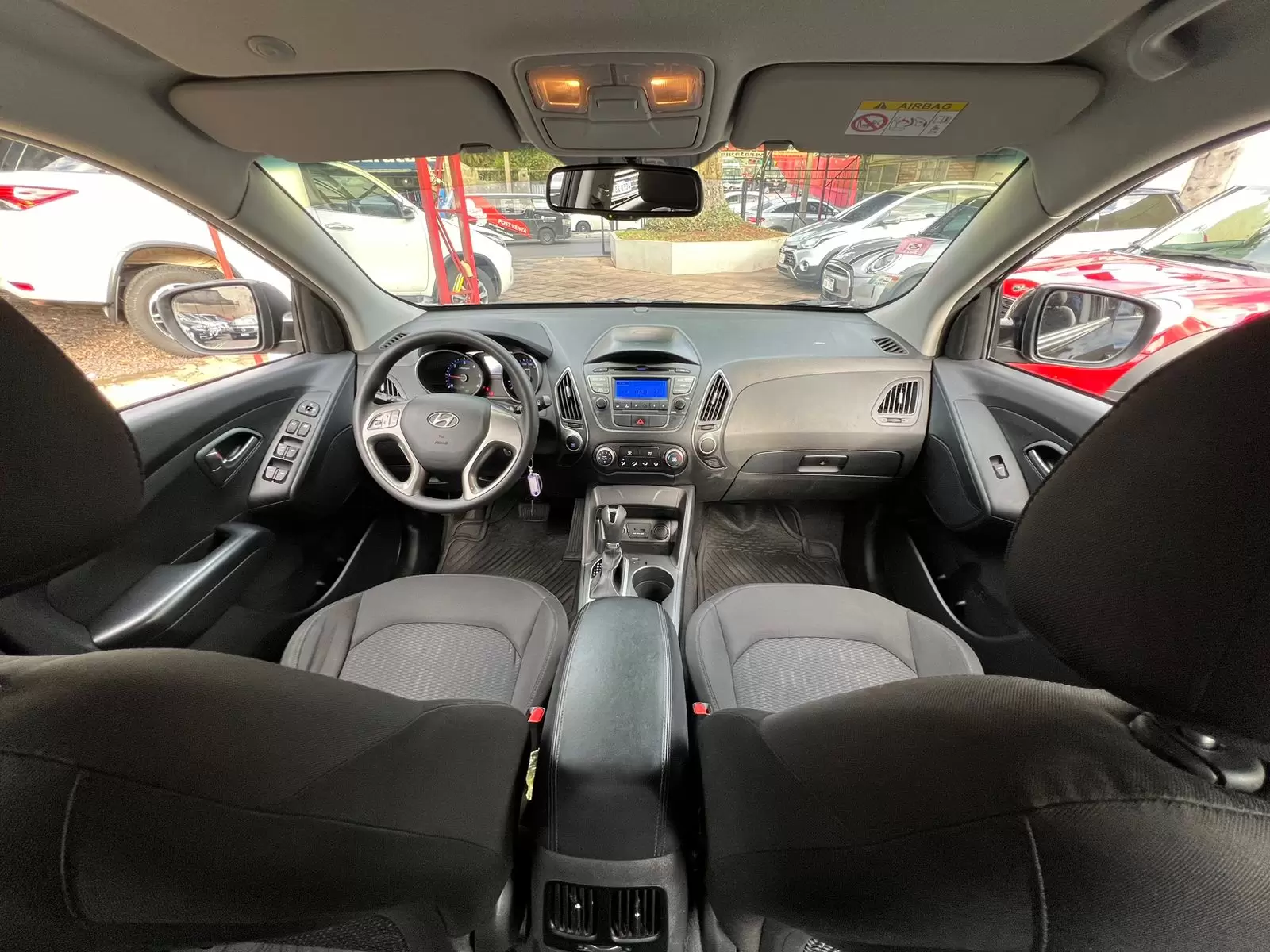 Hyundai Tucson 4×4 2015 en Globalmotors: SUV versátil y moderno. - Imagen 13