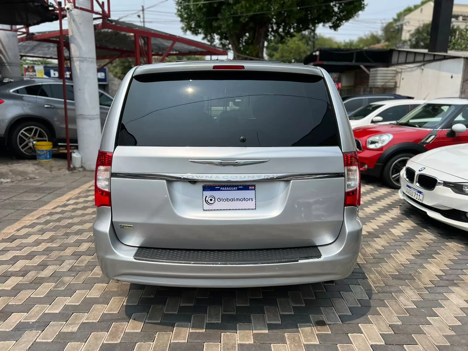 Chrysler Minivan Town & Country Full 2012 en Globalmotors (Asunción) - Imagen 6