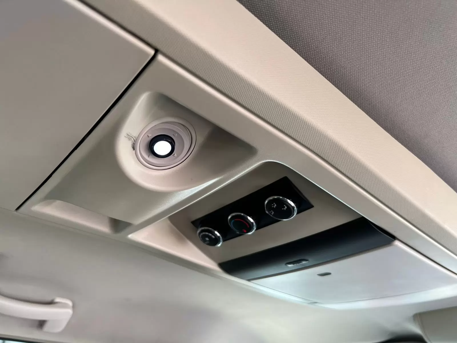 Chrysler Minivan Town & Country Full 2012 en Globalmotors (Asunción) - Imagen 18