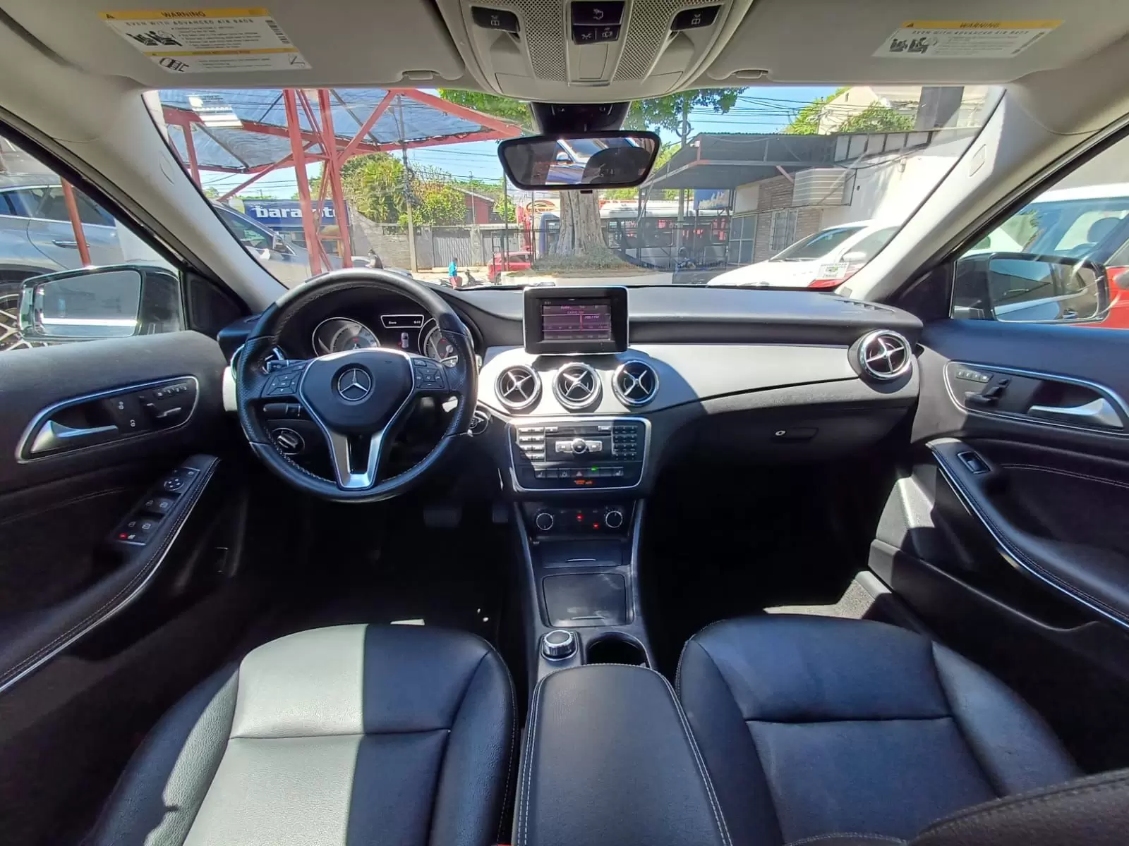 Mercedes Benz GLA 250 Full 2016 en Globalmotors, Asunción, Paraguay - Imagen 12