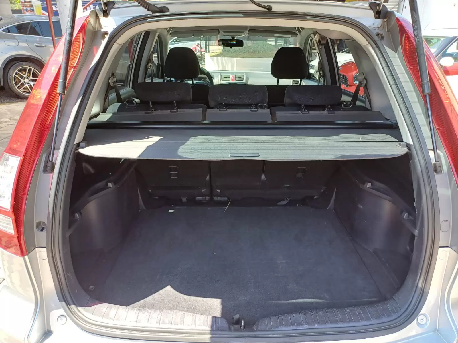 Honda CRV 4×2 2011 en Globalmotors: SUV compacto y confiable. - Imagen 12