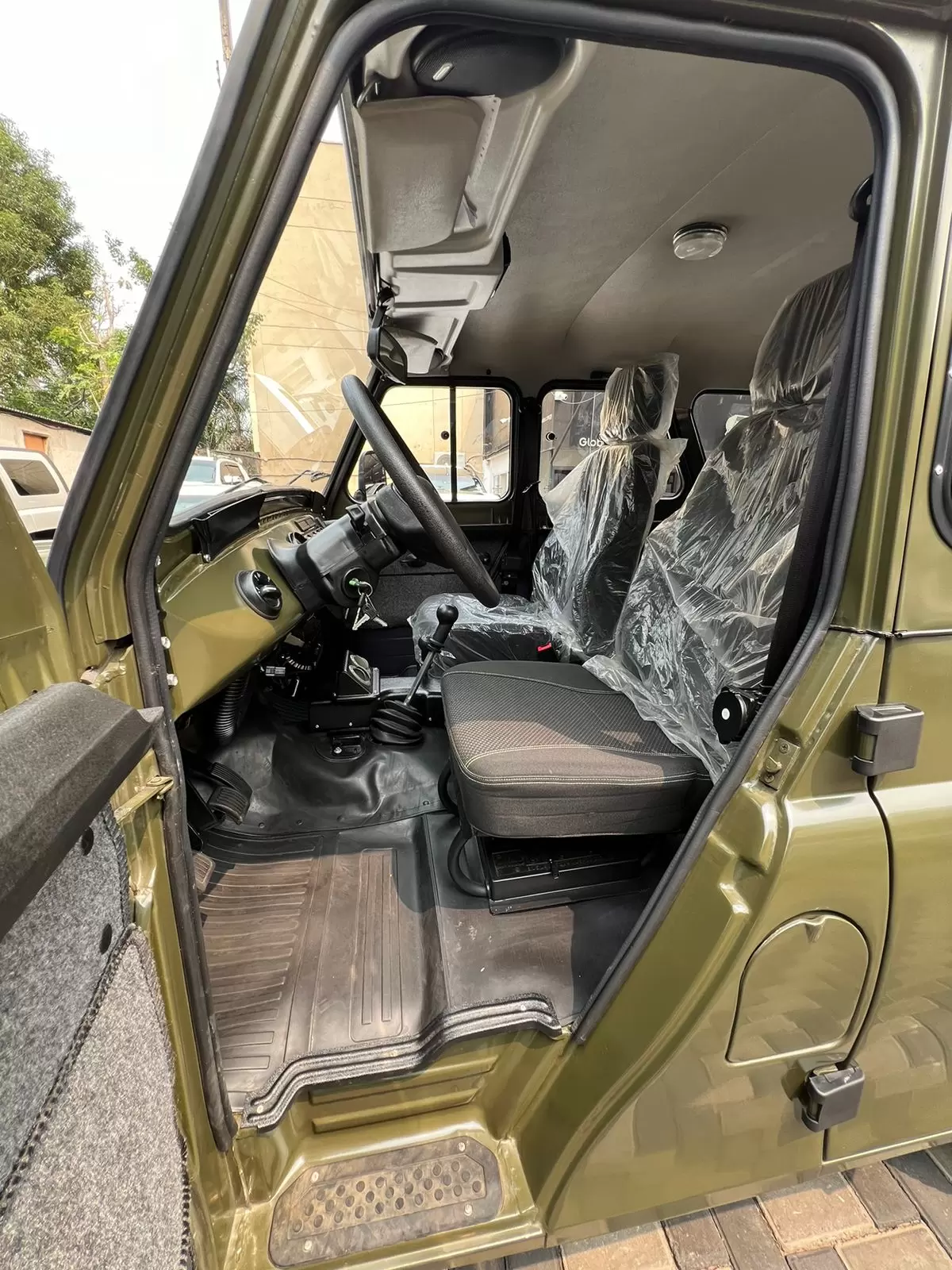 UAZ Hunter 4×4 Tipo Jeep 2022 en Globalmotors: ¡Aventura sin límites! - Imagen 9