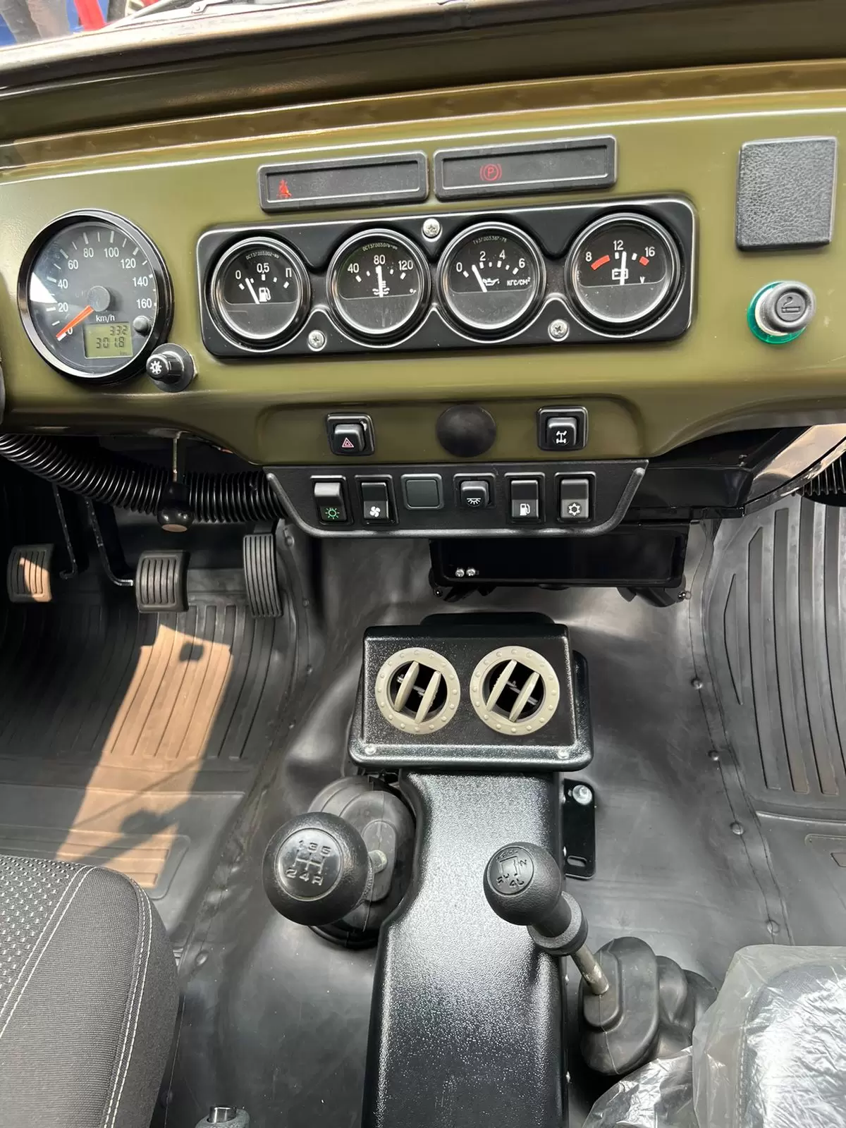 UAZ Hunter 4×4 Tipo Jeep 2022 en Globalmotors: ¡Aventura sin límites! - Imagen 18