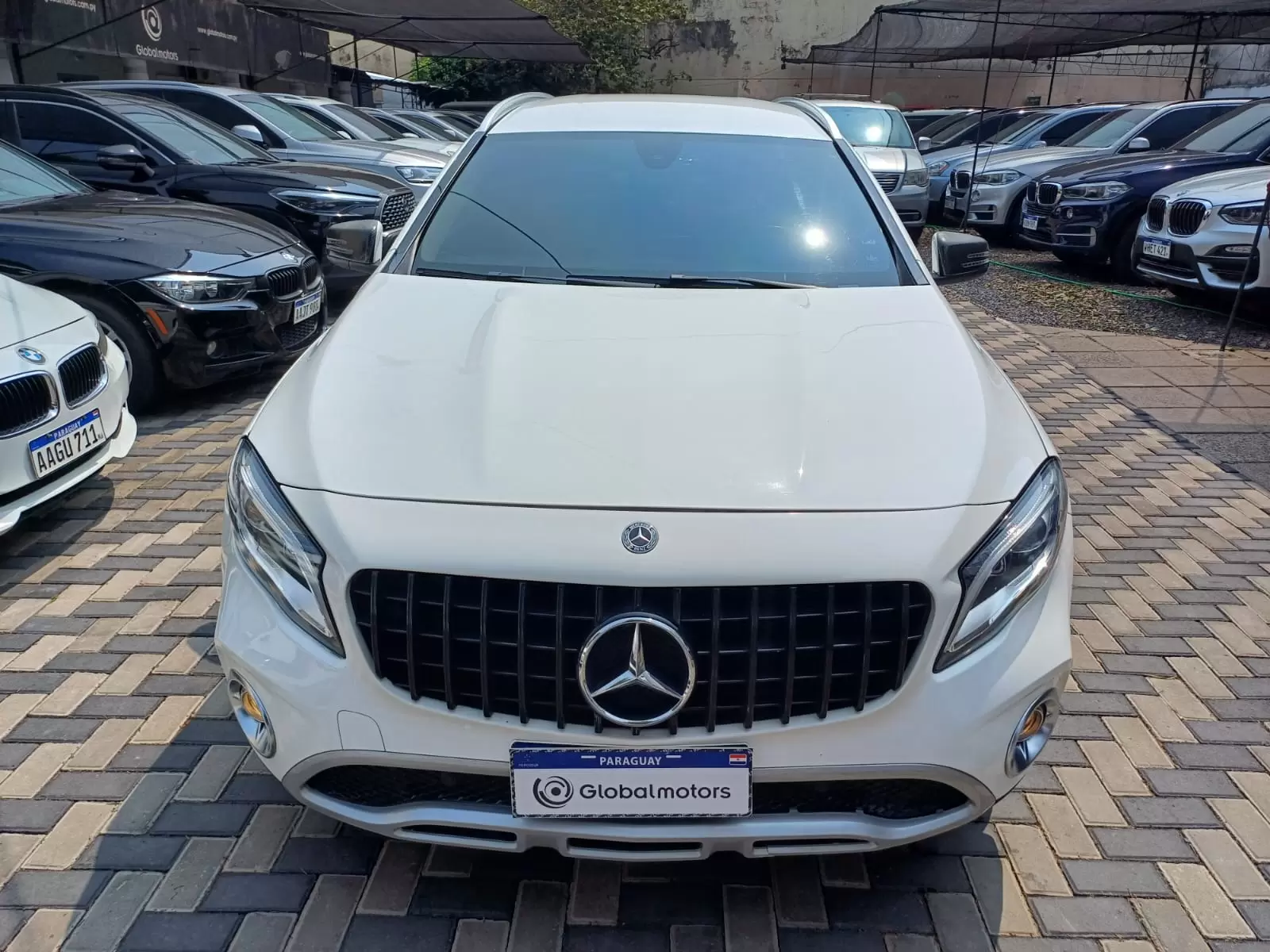 Mercedes Benz GLA 250 4MATIC 2019 en Globalmotors, Asunción, Paraguay - Imagen 2