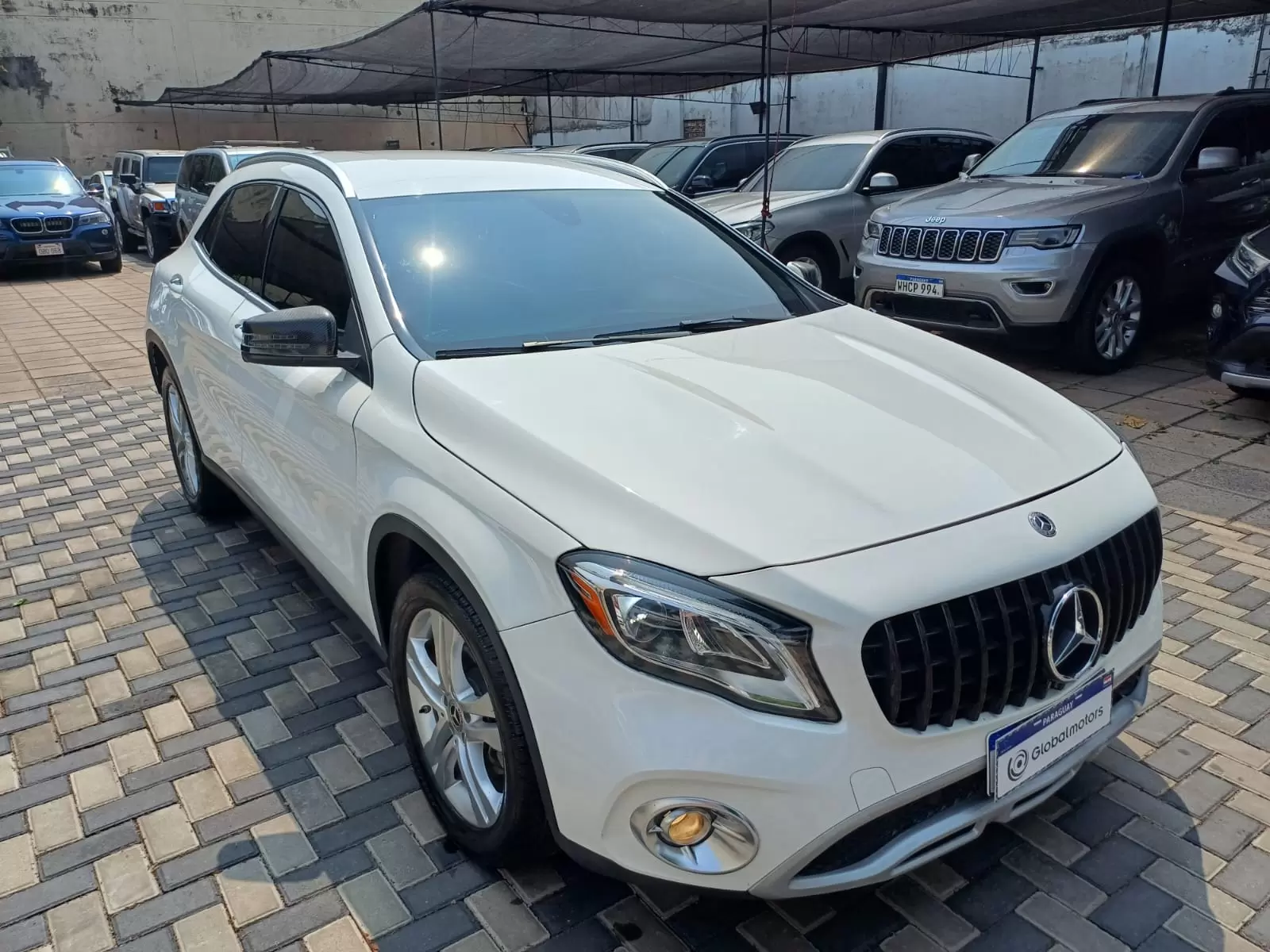Mercedes Benz GLA 250 4MATIC 2019 en Globalmotors, Asunción, Paraguay - Imagen 3