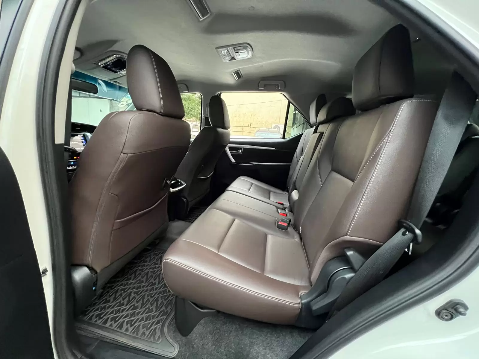 Toyota Fortuner Full 2019 en Globalmotors: Potencia, comodidad y versatilidad. - Imagen 11