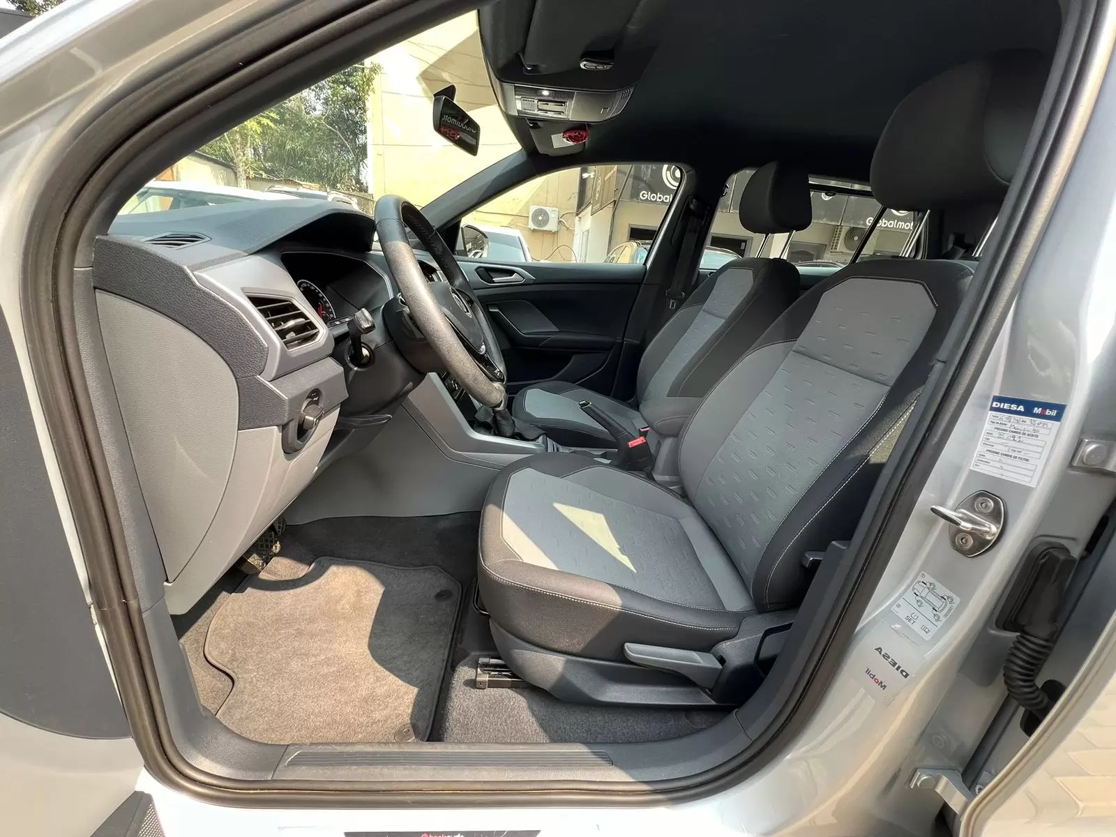 Volkswagen T-Cross Comfortline 200 TSI 2020 en Globalmotors, Asunción - Imagen 9