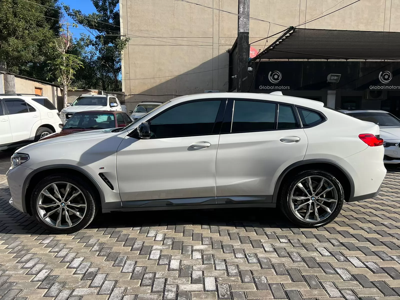 BMW X4 Xdrive 20i Look M 2021 en Globalmotors: Potencia y estilo. - Imagen 4