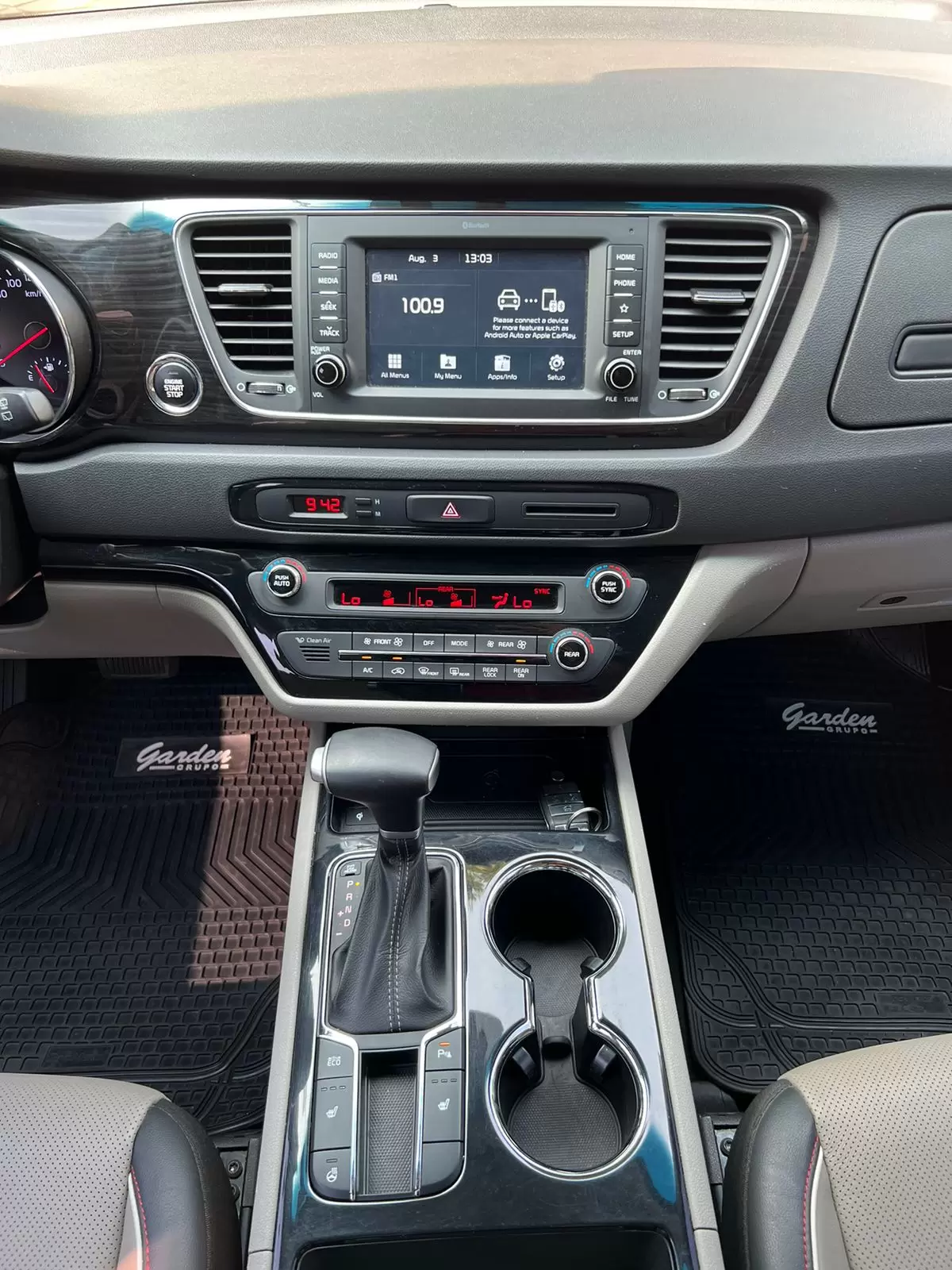 Kia Grand Carnival Limited 2021 en Globalmotors: Espaciosa y elegante minivan. - Imagen 16