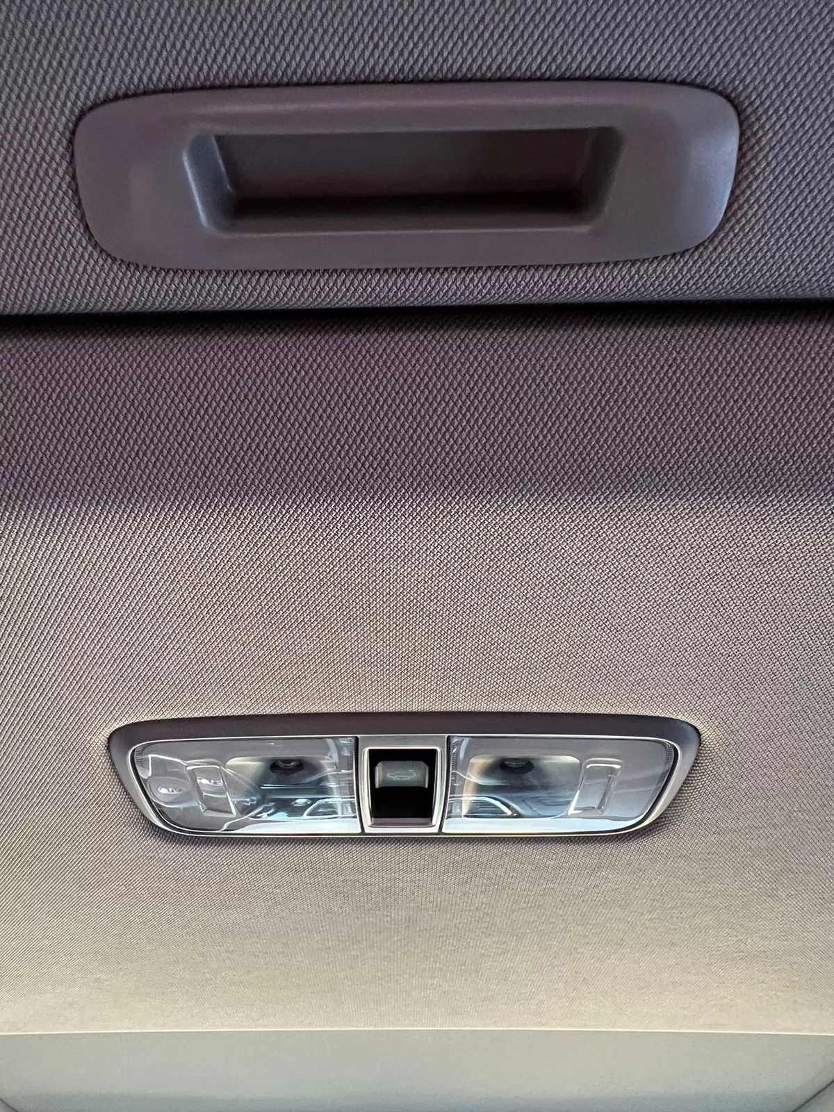 Kia Grand Carnival Limited 2021 en Globalmotors: Espaciosa y elegante minivan. - Imagen 19