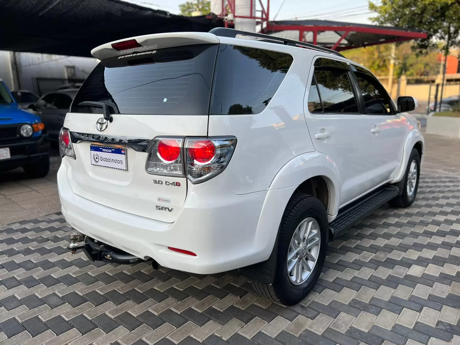 Toyota Fortuner SRV 2015 en Globalmotors: SUV robusto y elegante. - Imagen 7